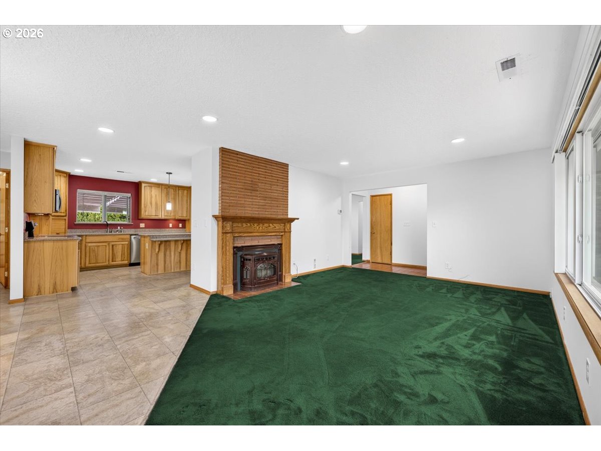 3644 Holly Dr Property Photo 10