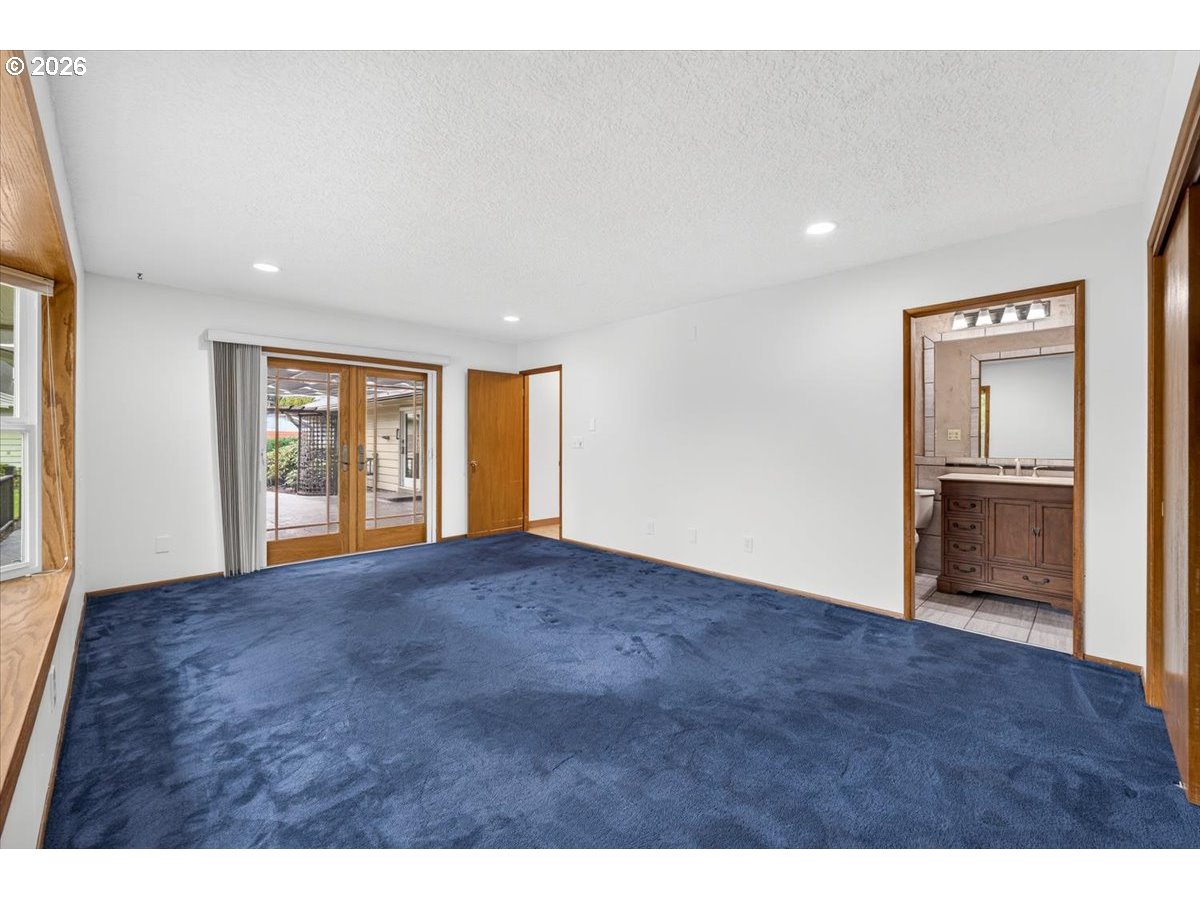 3644 Holly Dr Property Photo 22