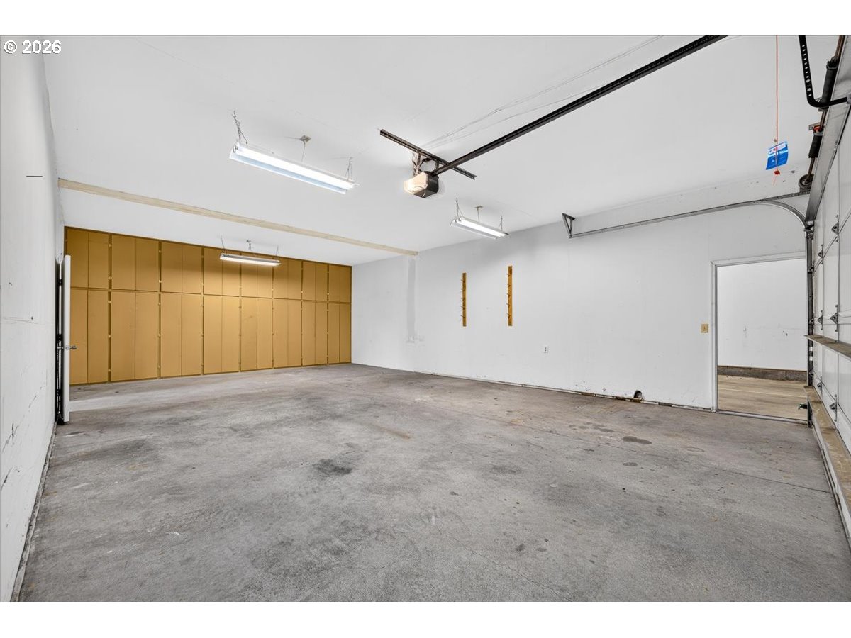 3644 Holly Dr Property Photo 40