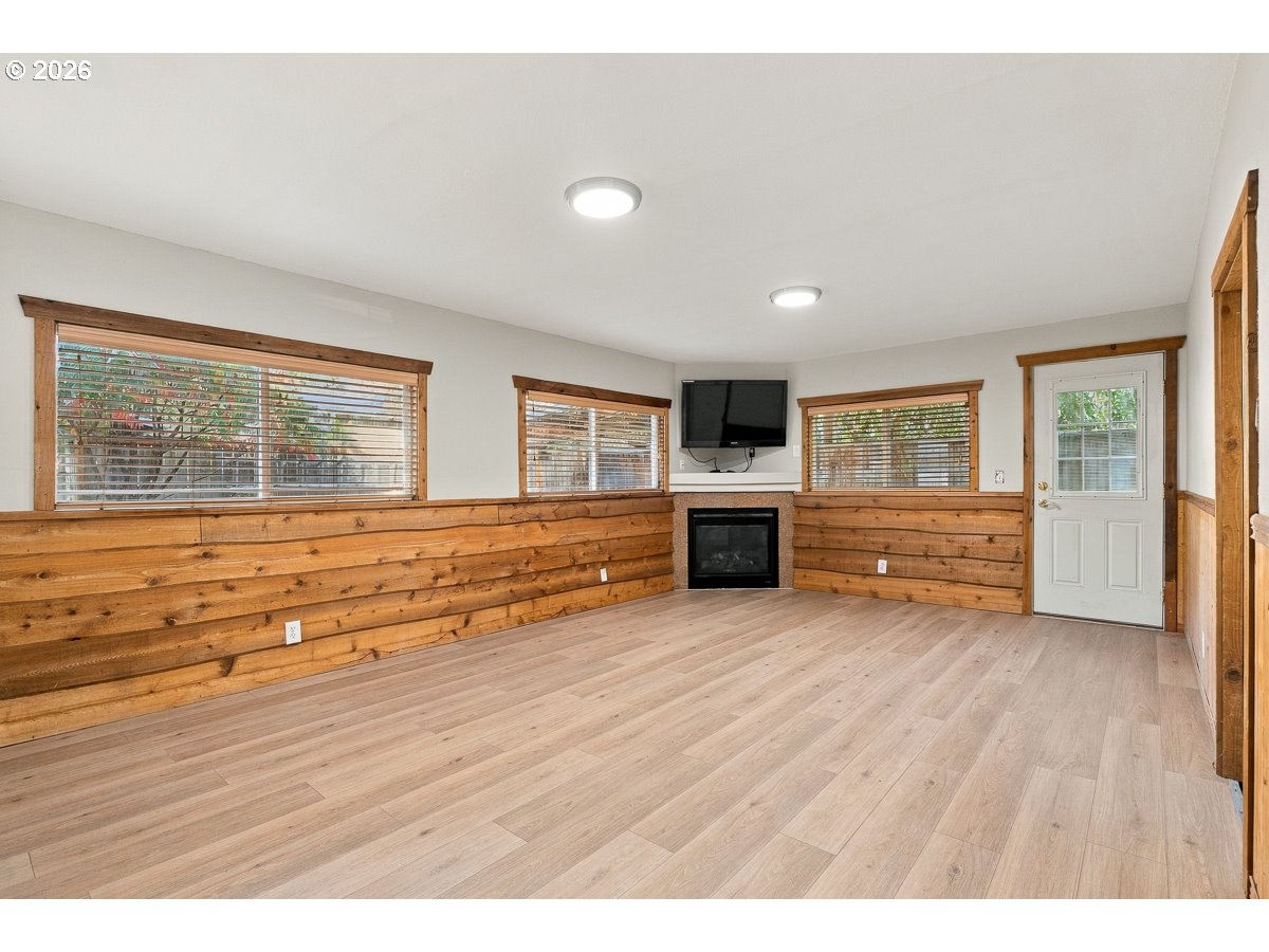 5375 Sw Erickson Ave Property Photo 12