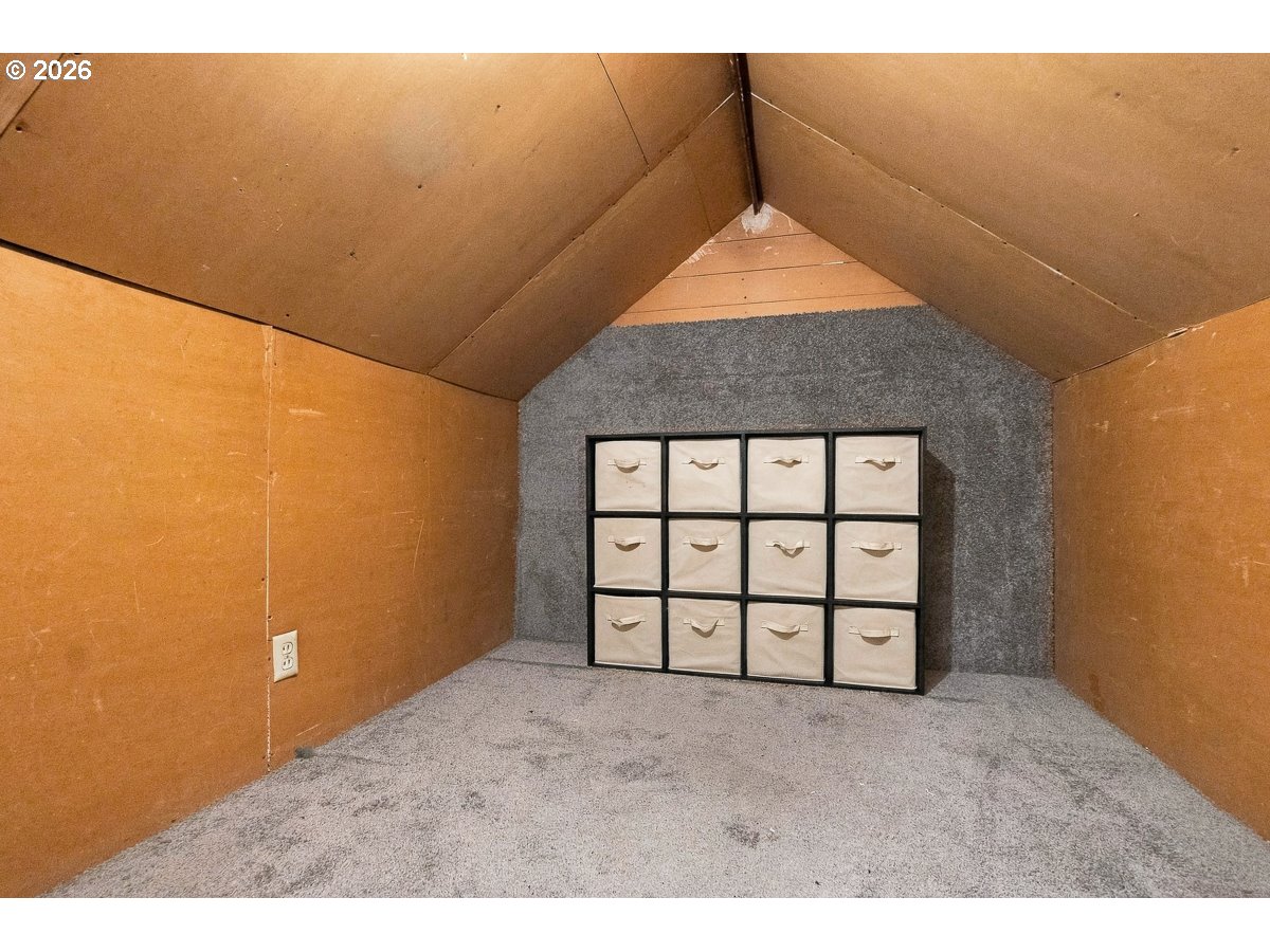 5375 Sw Erickson Ave Property Photo 25