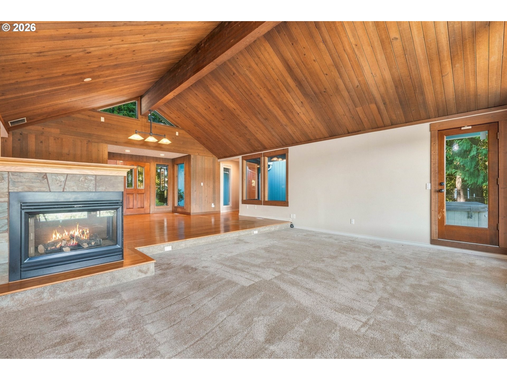 32106 Nw Lacenter Rd Property Photo 8