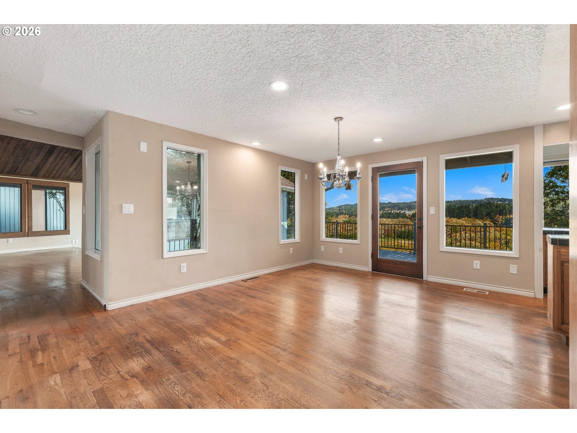 32106 Nw Lacenter Rd Property Photo 10