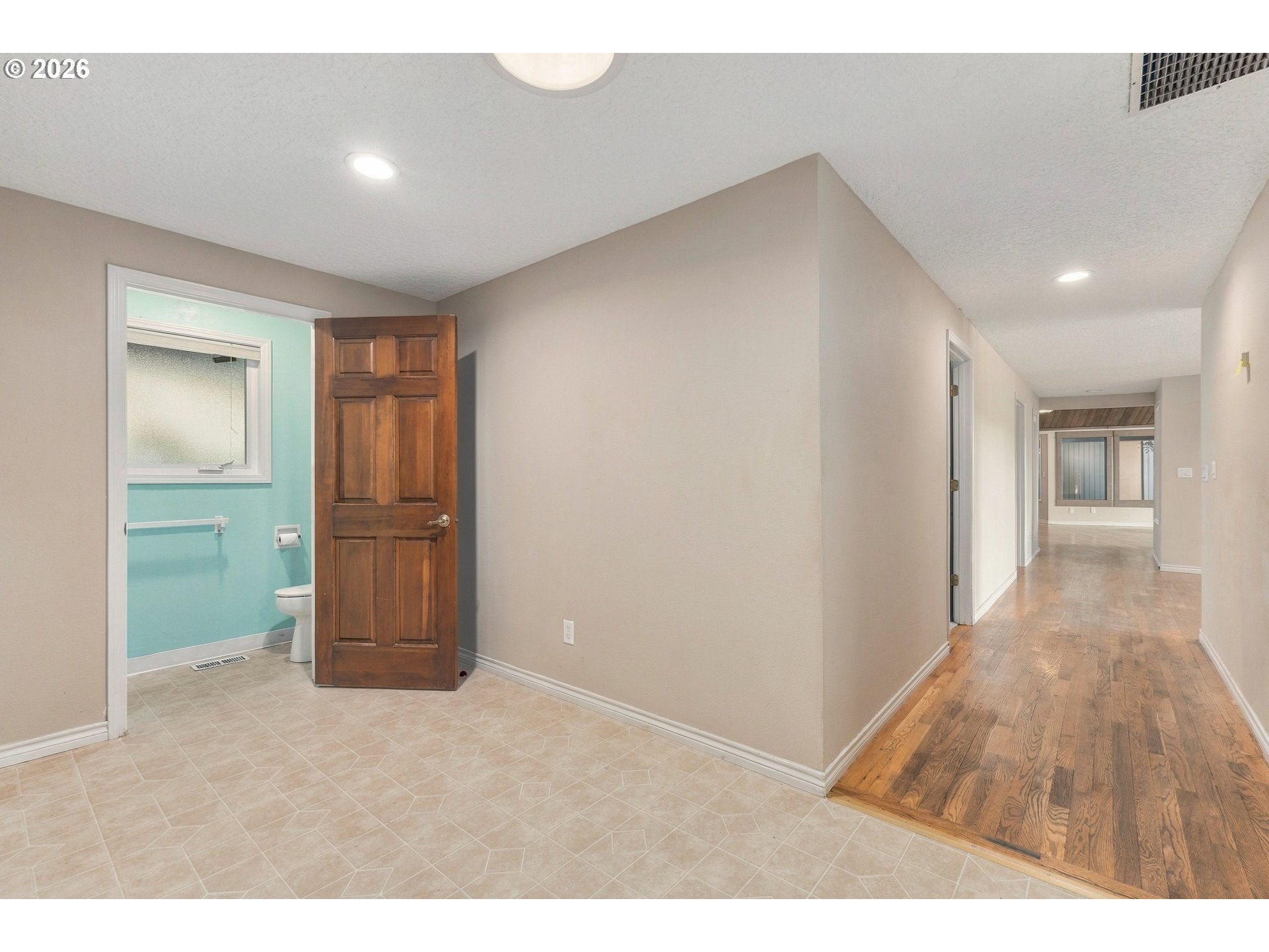 32106 Nw Lacenter Rd Property Photo 28