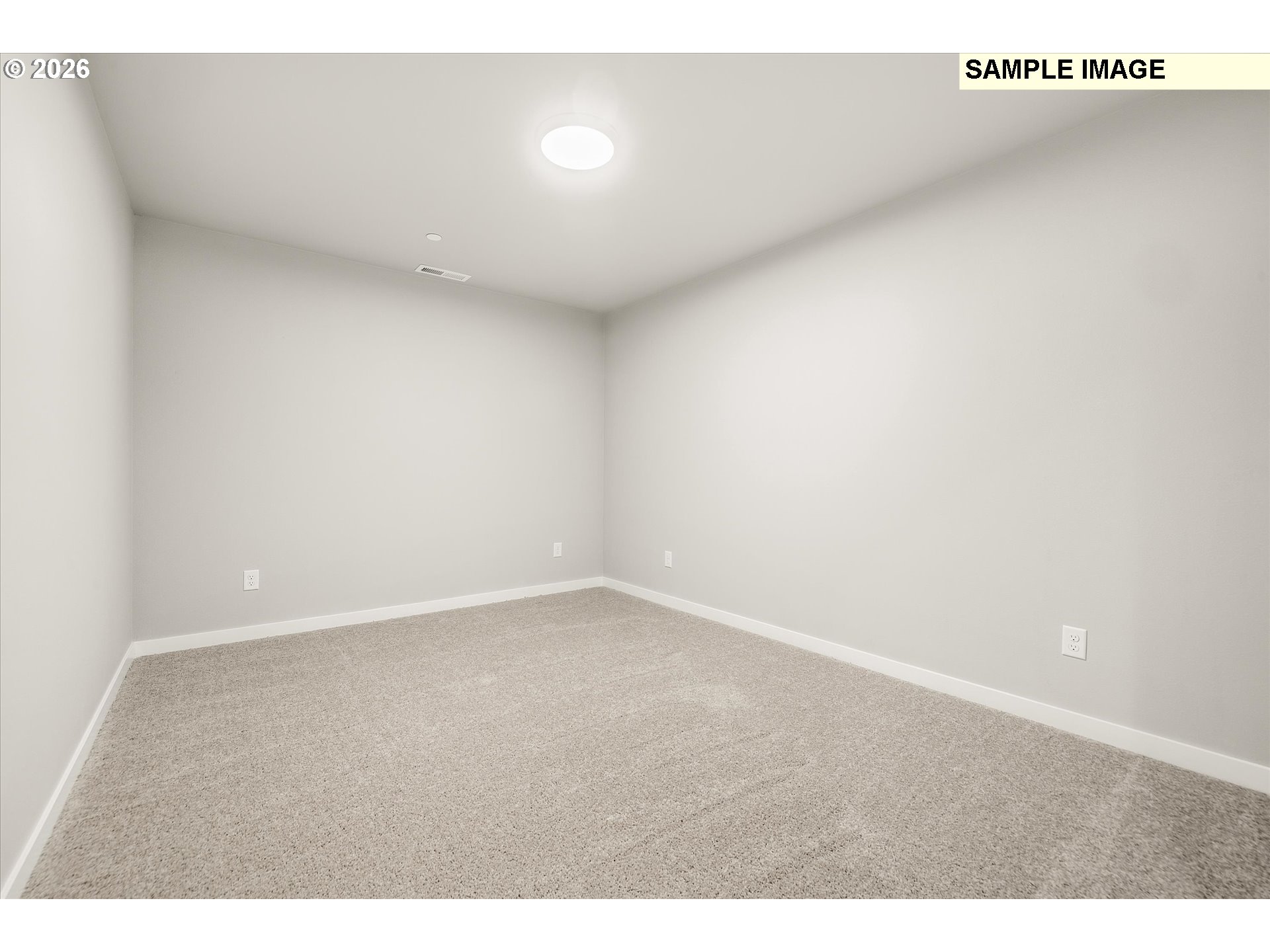 153 Nw Mawrcrest Ave Property Photo 12