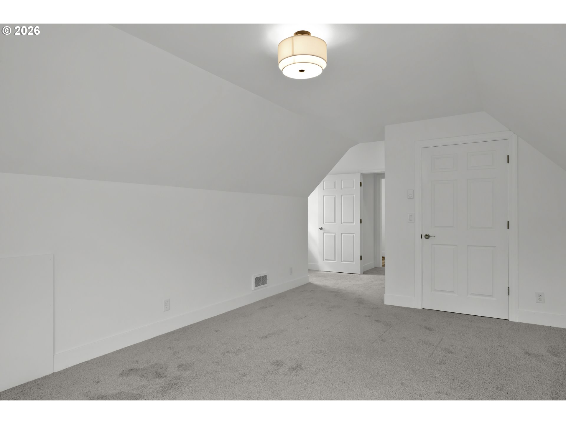 9 Waterford Downs Property Photo 32