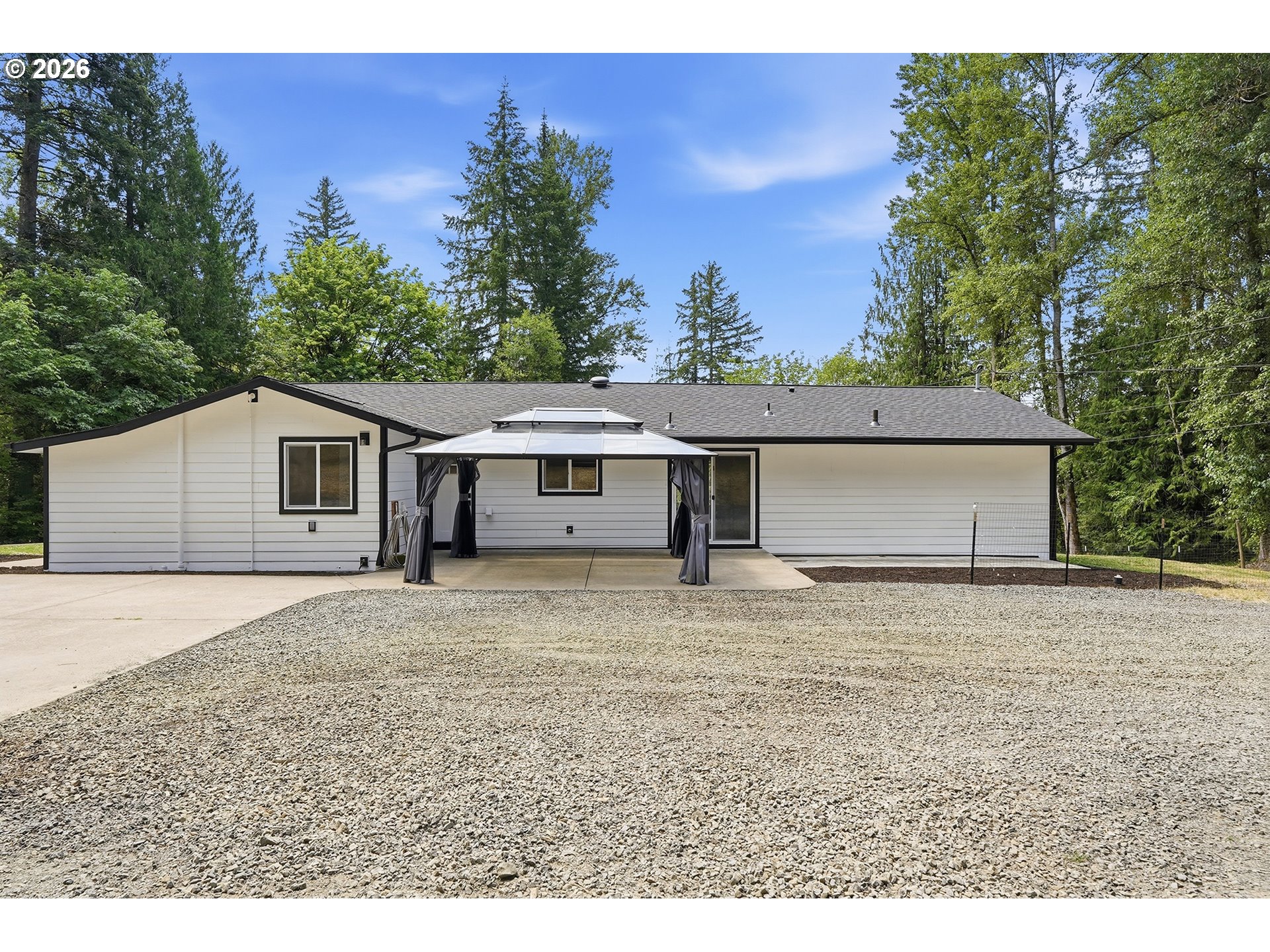 15741 S Gilchrist Rd Property Photo 1
