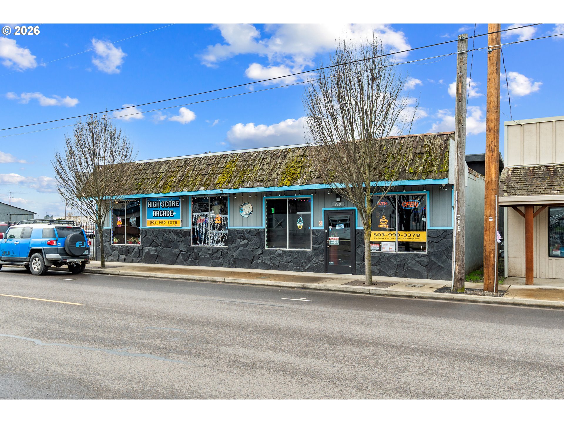 210 N Molalla Ave Property Photo 2