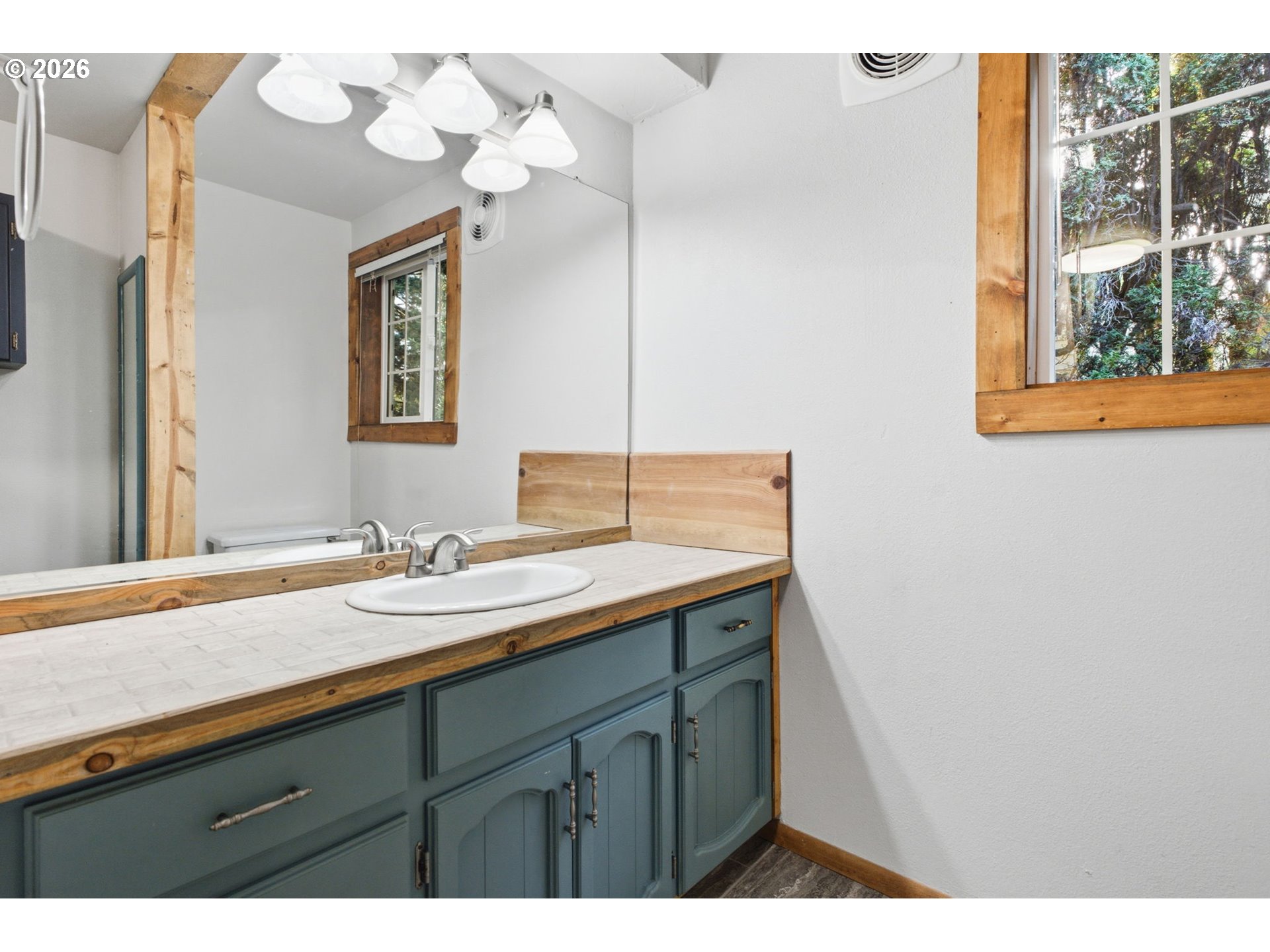 11410 Ne Summit Ridge Dr Property Photo 35