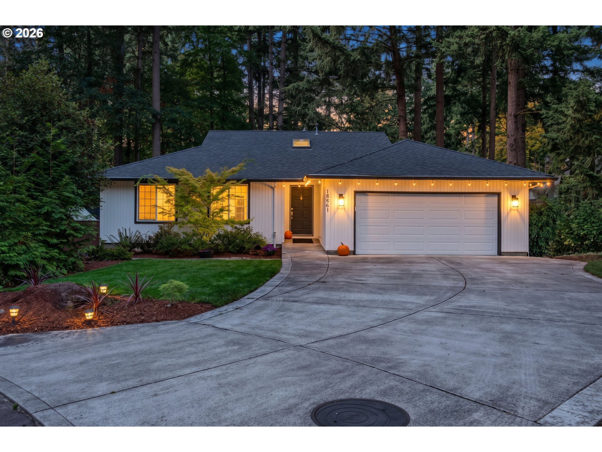 18861 Indian Springs Cir Property Photo 2