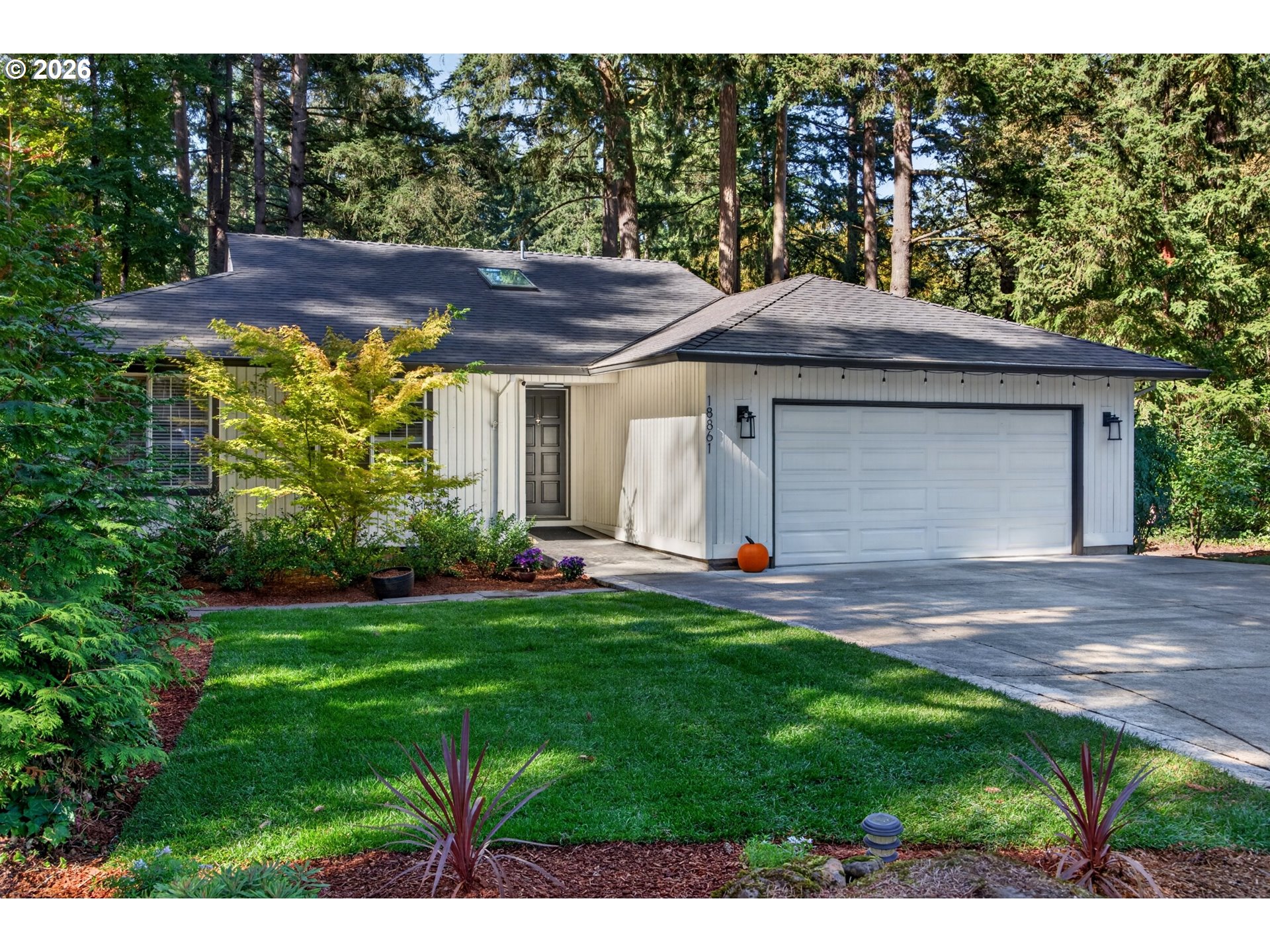 18861 Indian Springs Cir Property Photo 6