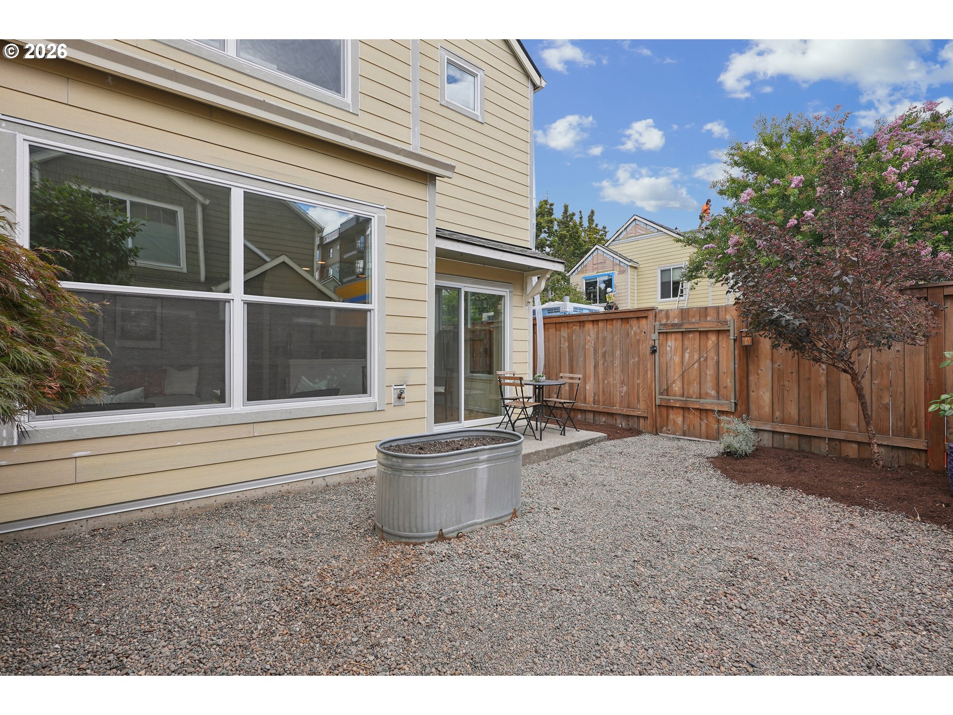 550 Ne Knott St Property Photo 19