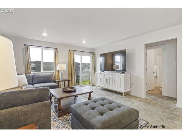 645 Jimmy St Property Photo 2