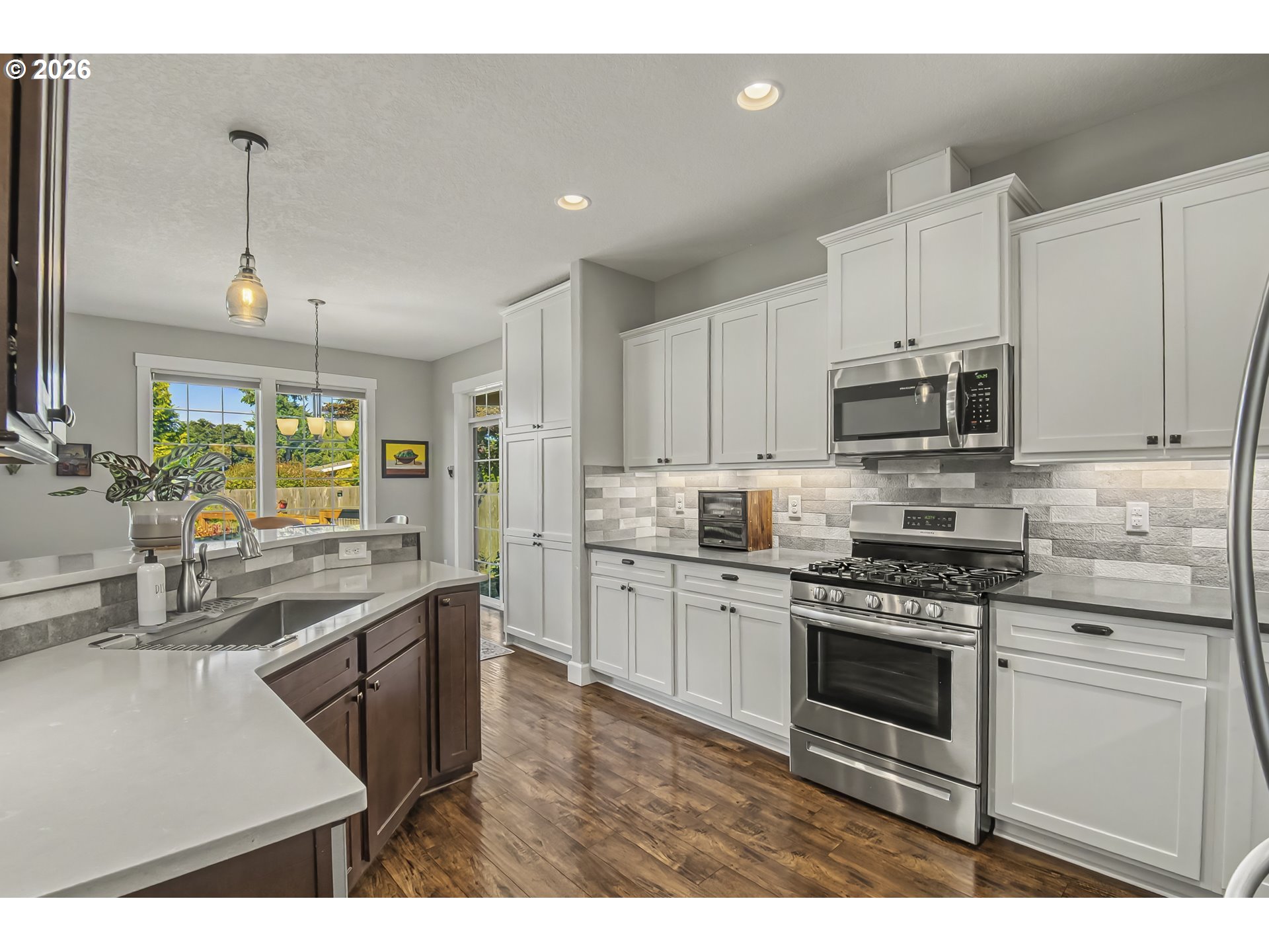 18765 Leland Rd Property Photo 12