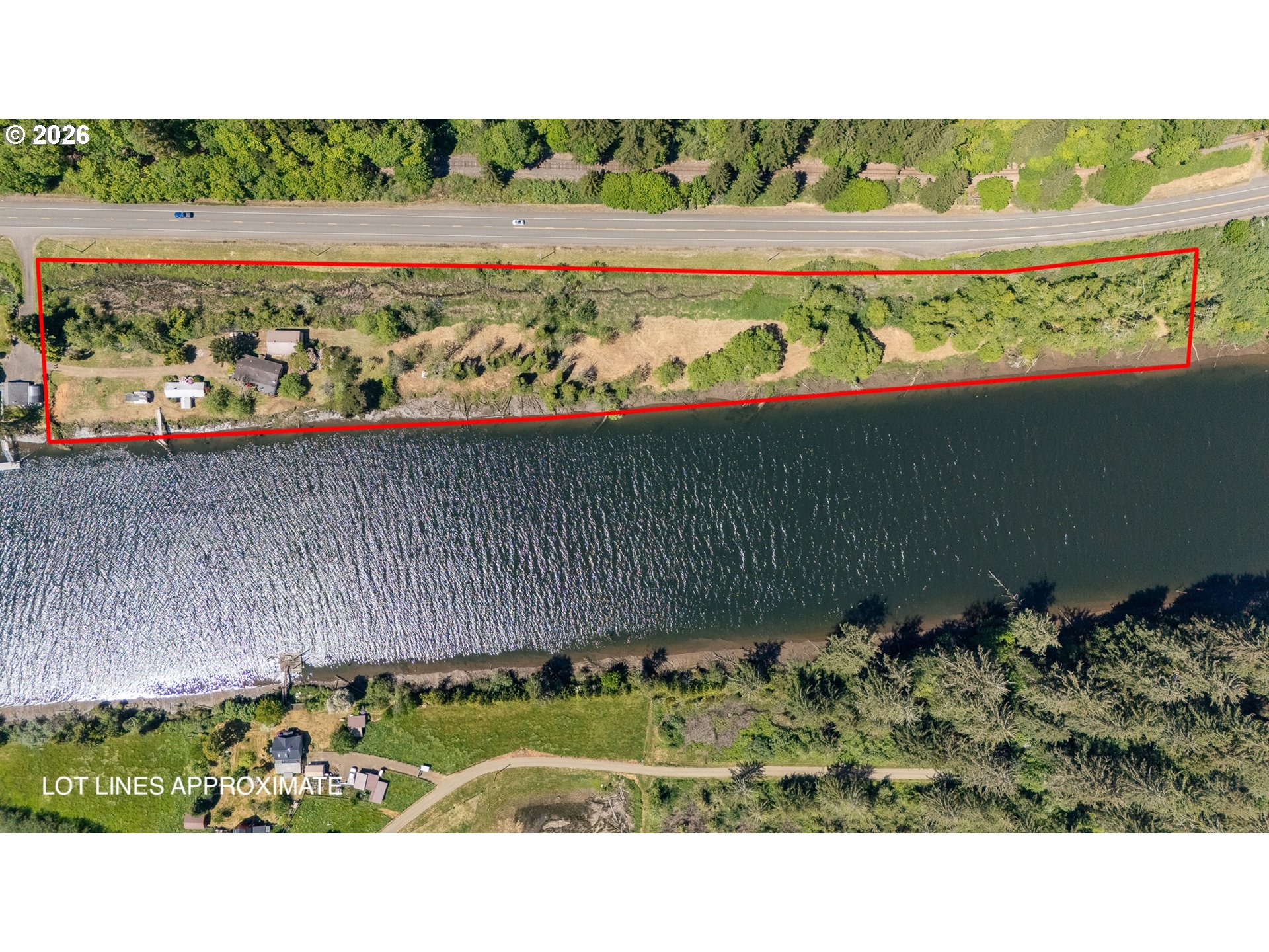 8136 Highway 126 Property Photo 4