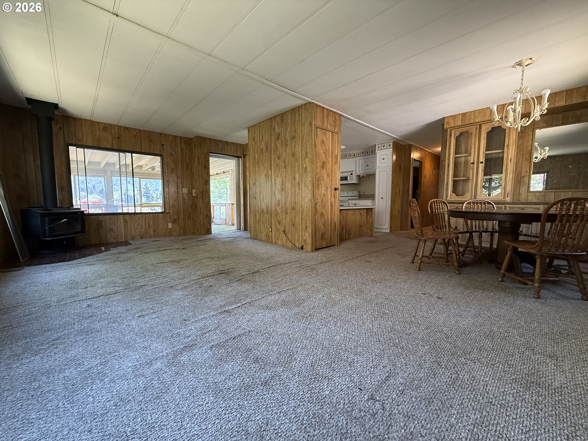 8136 Highway 126 Property Photo 14