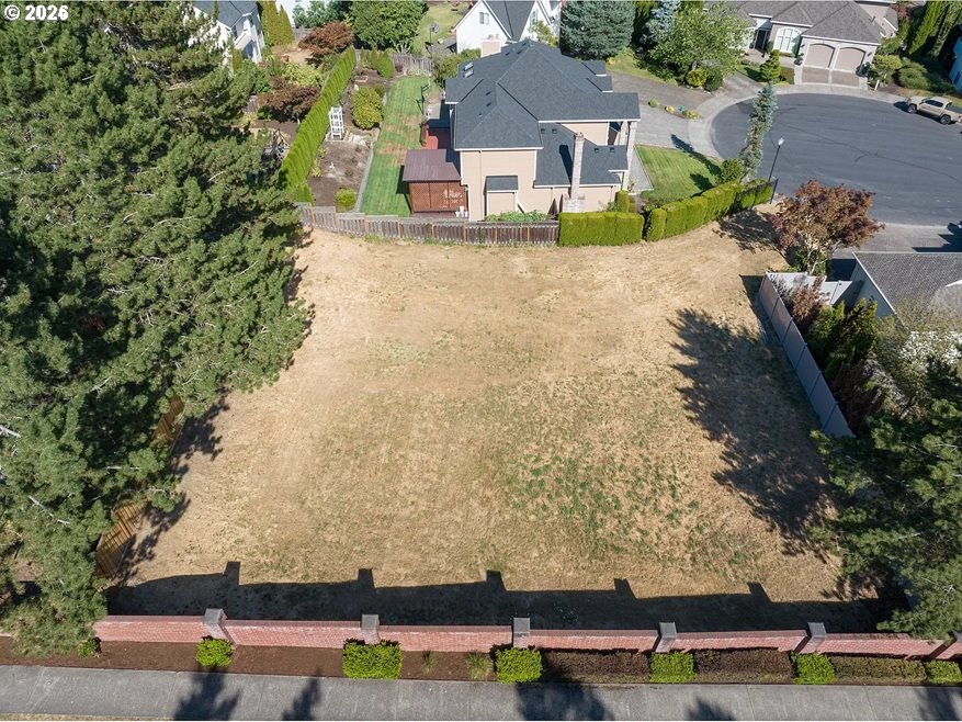 14292 Nw Lakeshore Ct Property Photo 4