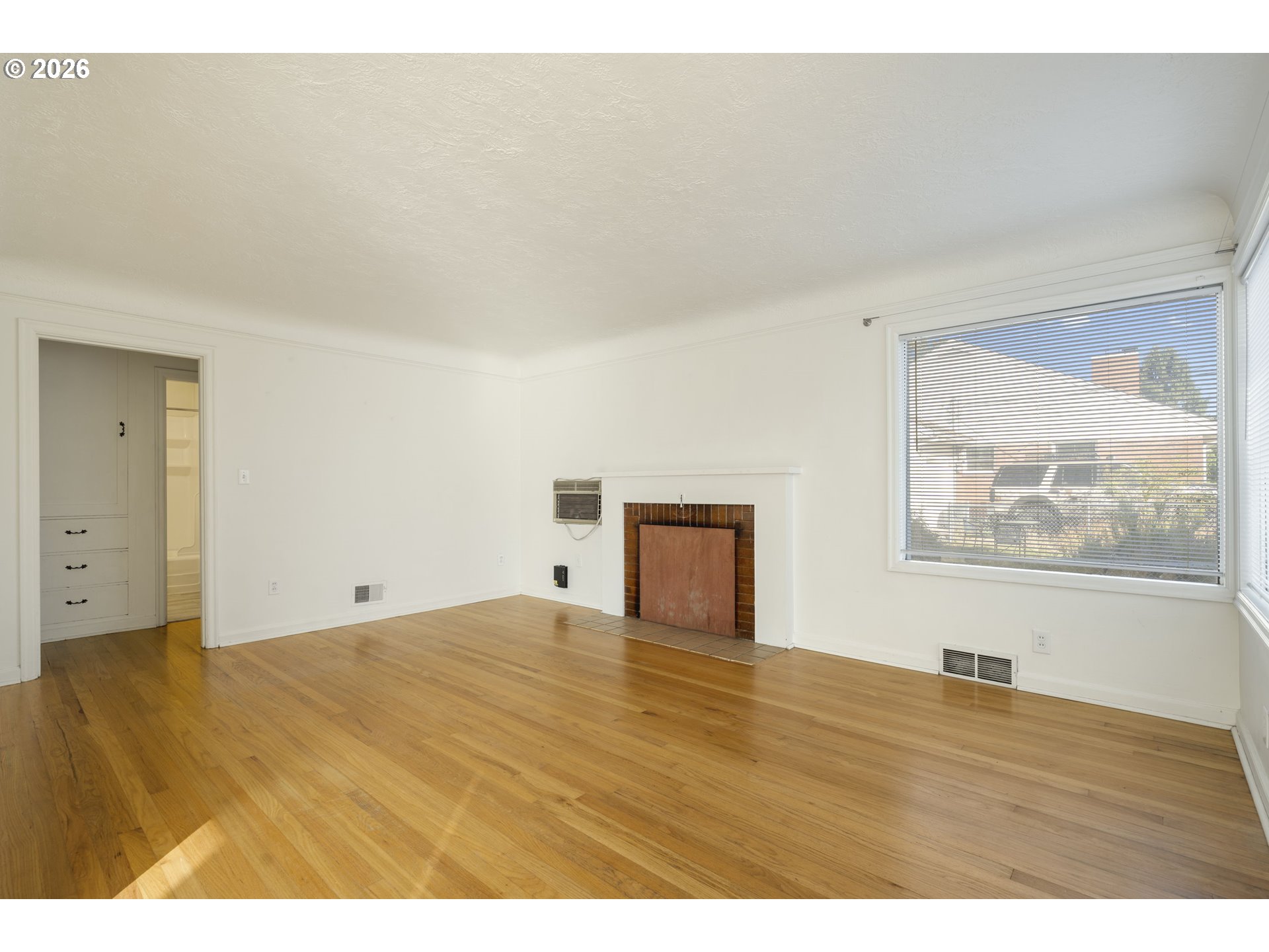 3204 F St Property Photo 5