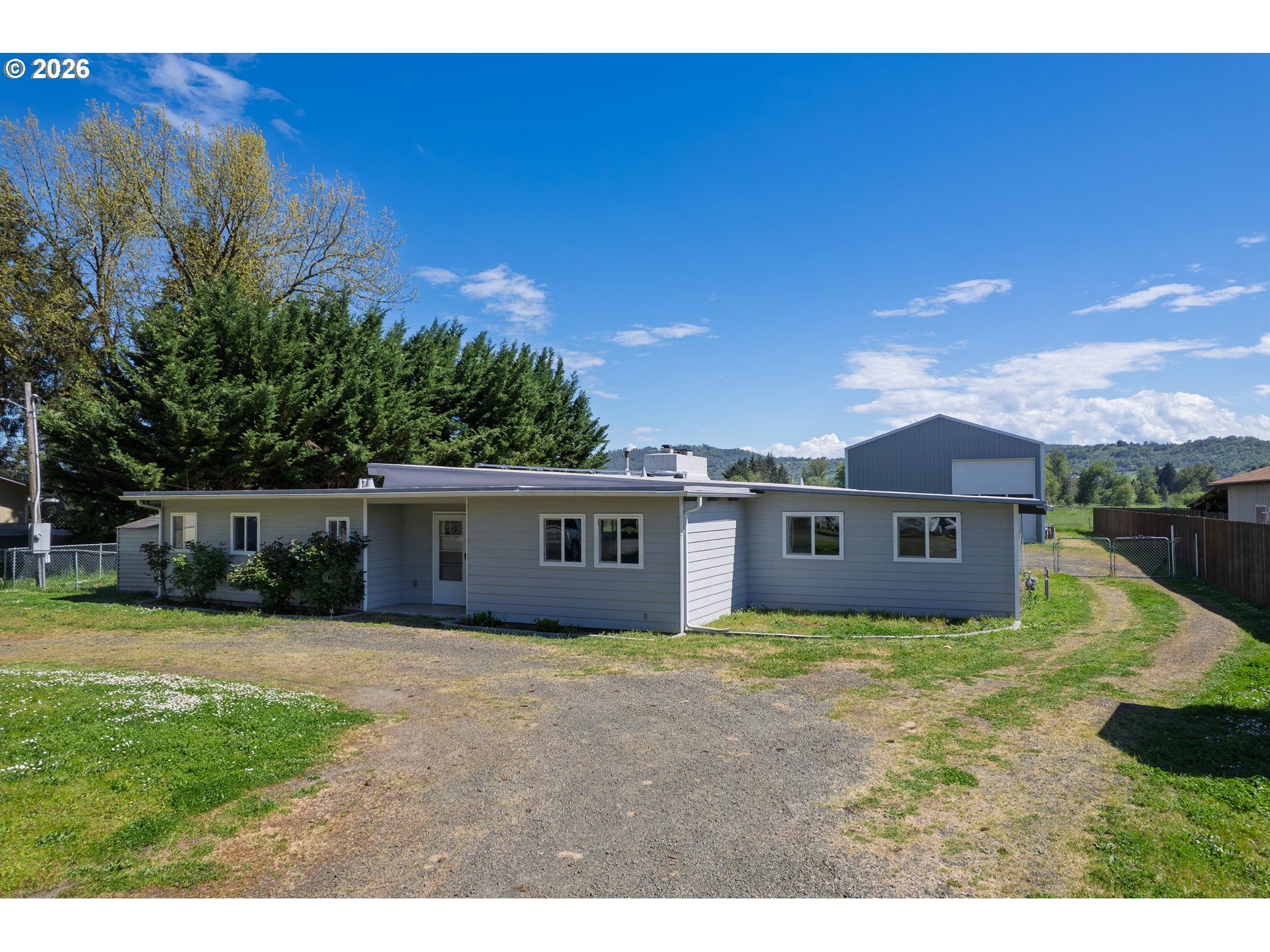 255 Shady Dr Property Photo 1
