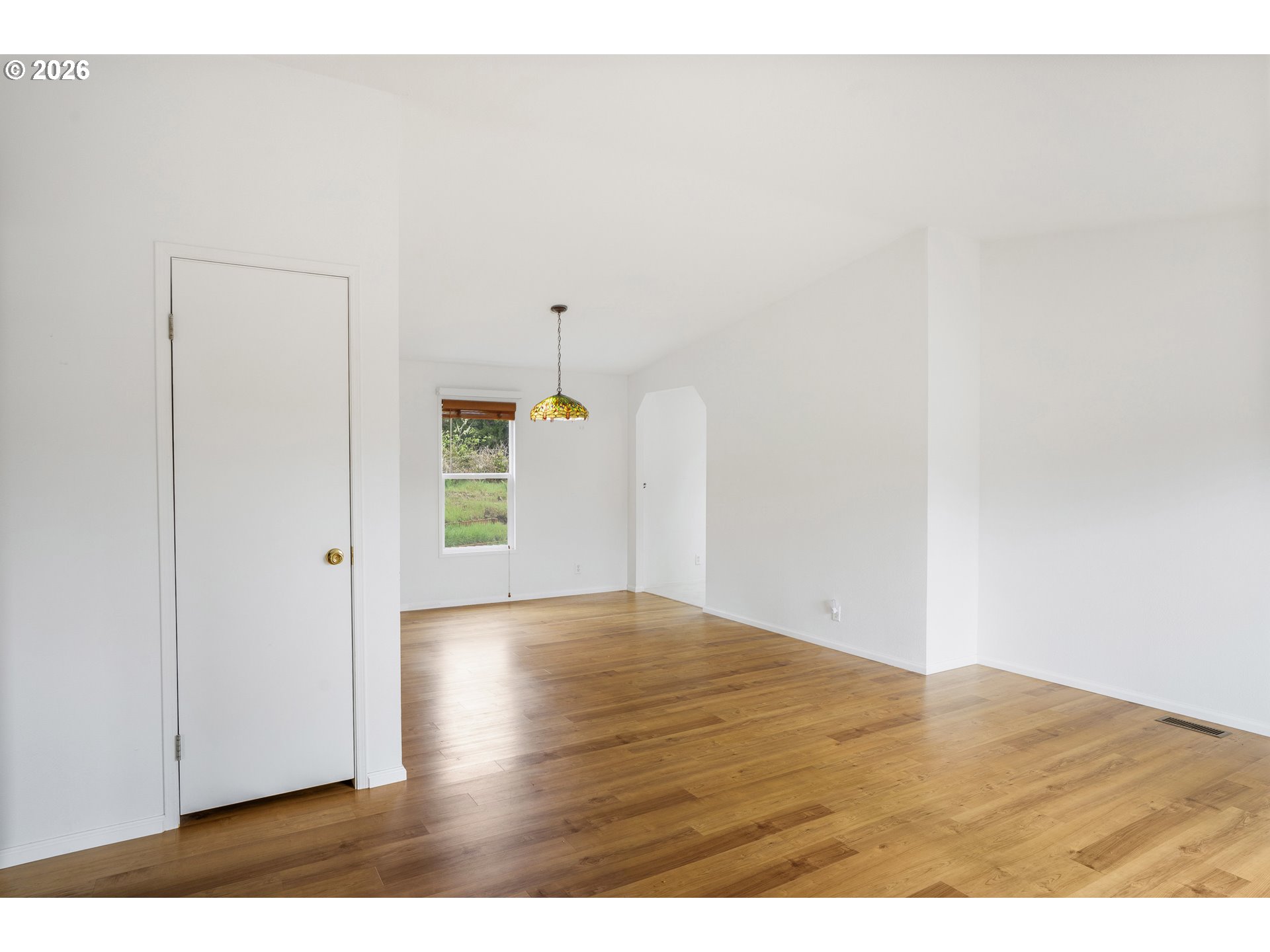 1791 Willow Loop Property Photo 8
