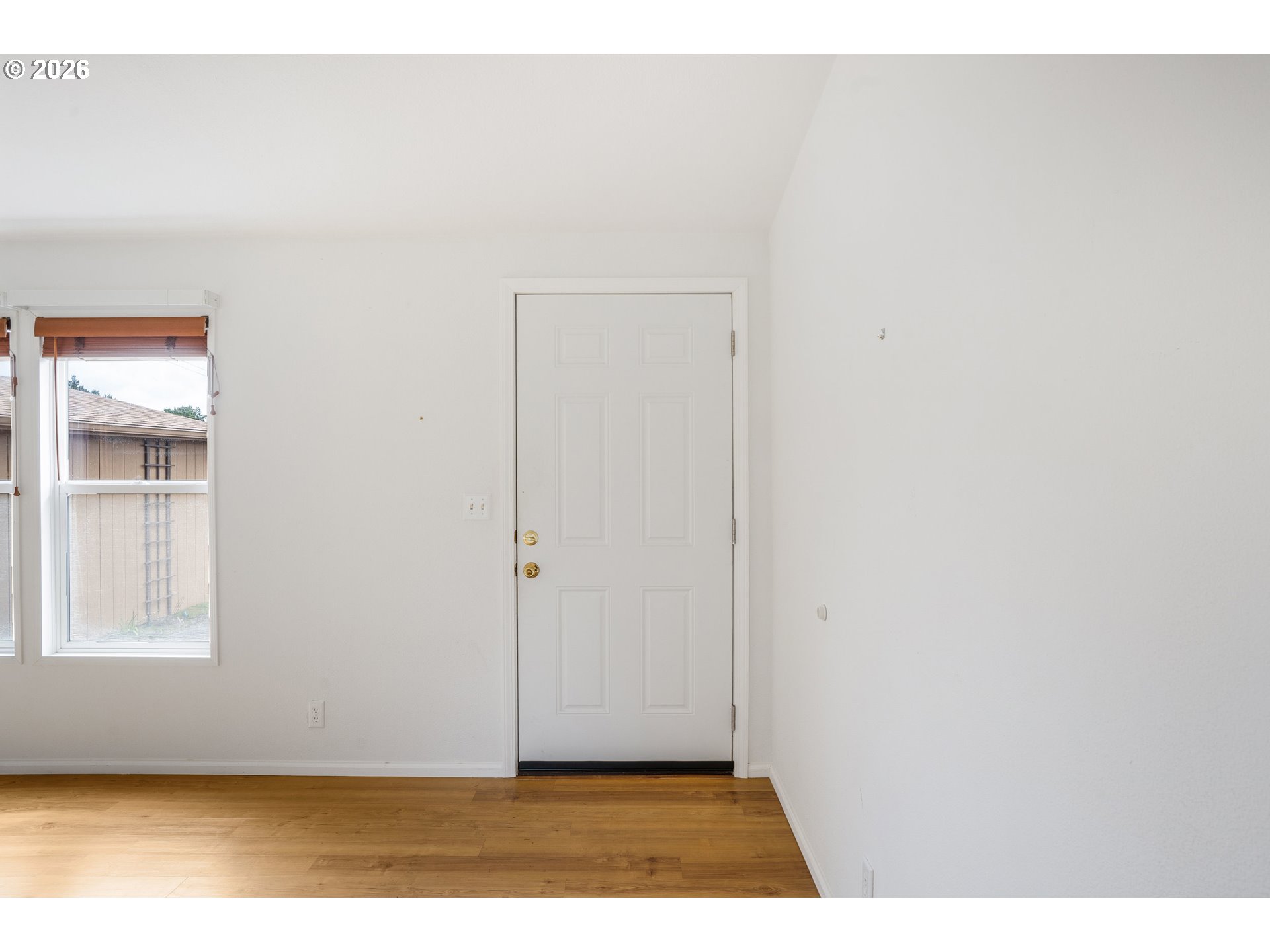 1791 Willow Loop Property Photo 9