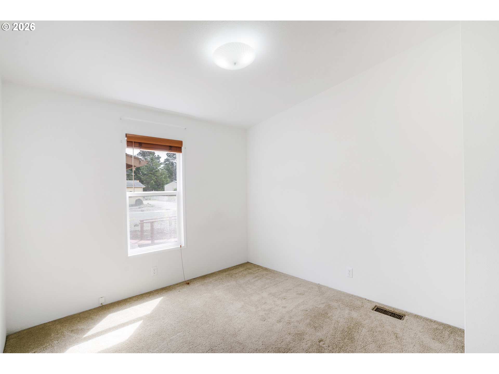 1791 Willow Loop Property Photo 34