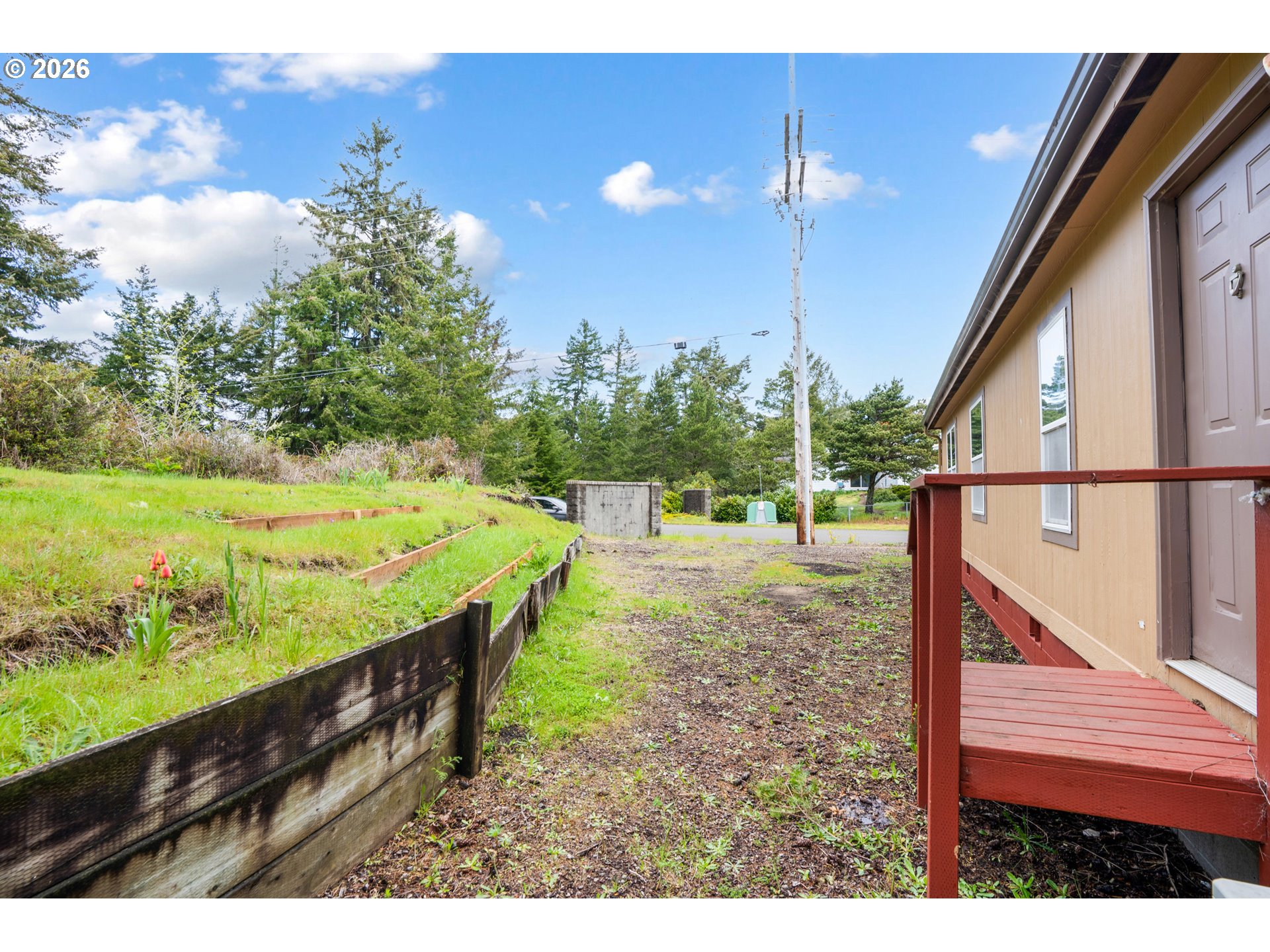 1791 Willow Loop Property Photo 40