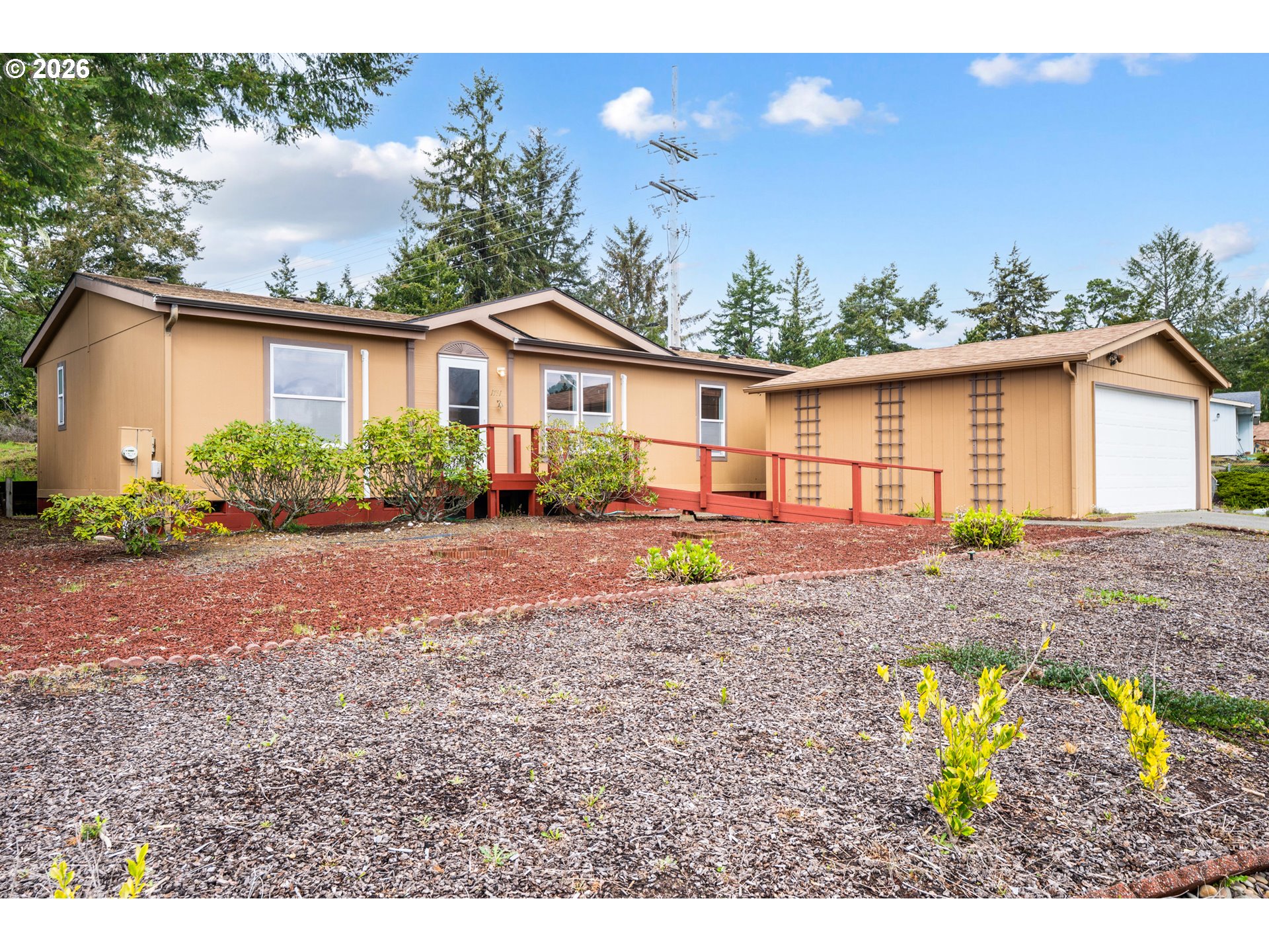 1791 Willow Loop Property Photo 44