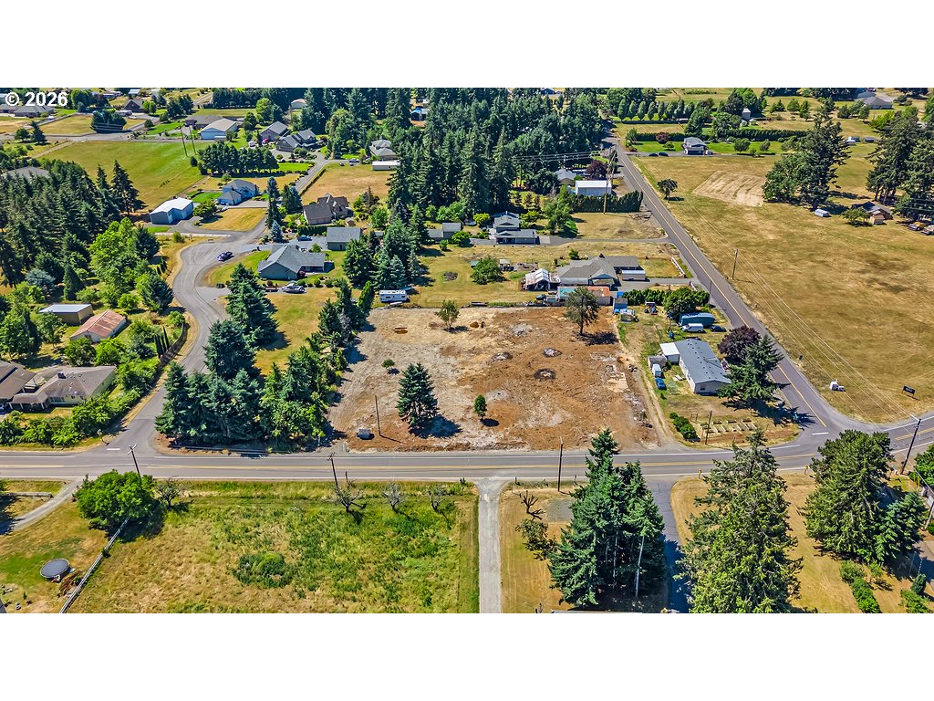 7442 Macleay Rd Se Property Photo 4