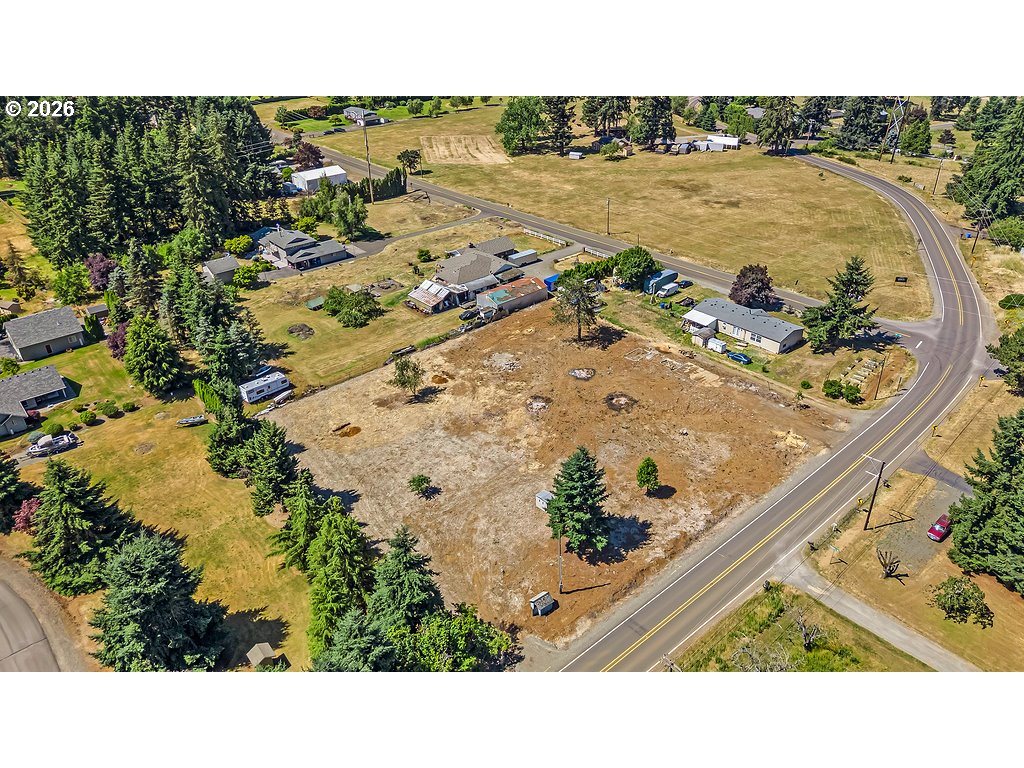 7442 Macleay Rd Se Property Photo 7