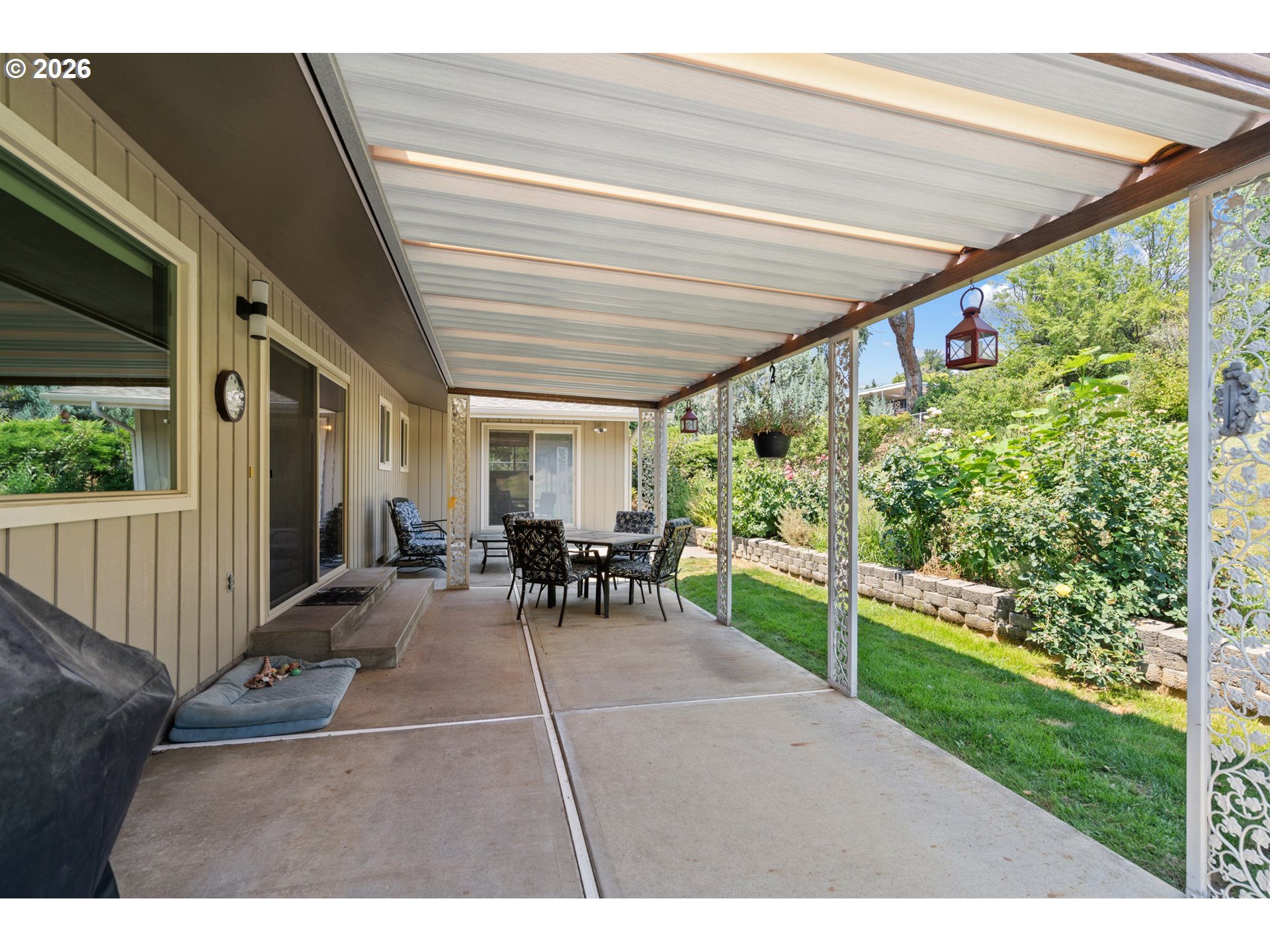 1041 Nw 12th Dr Property Photo 30