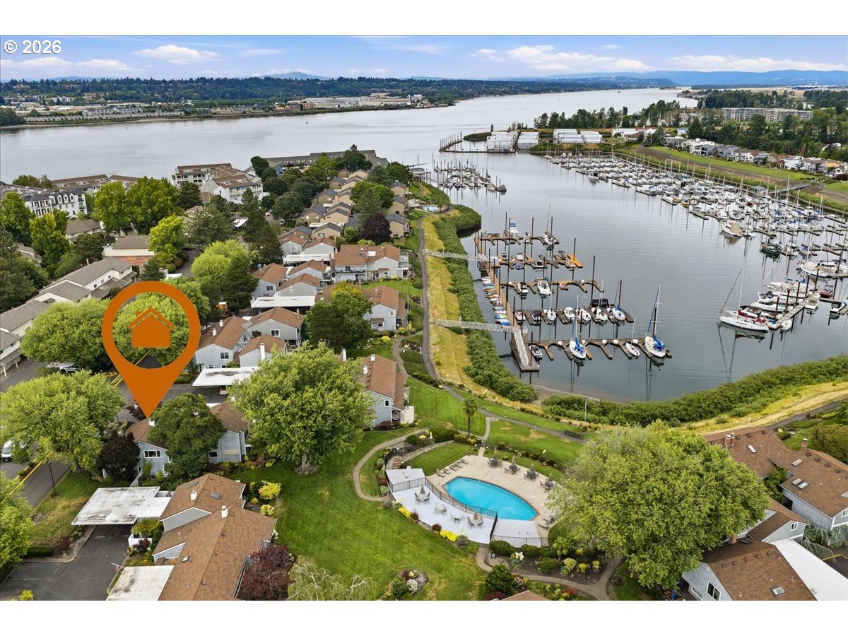 634 N Hayden Bay Dr Property Photo 1