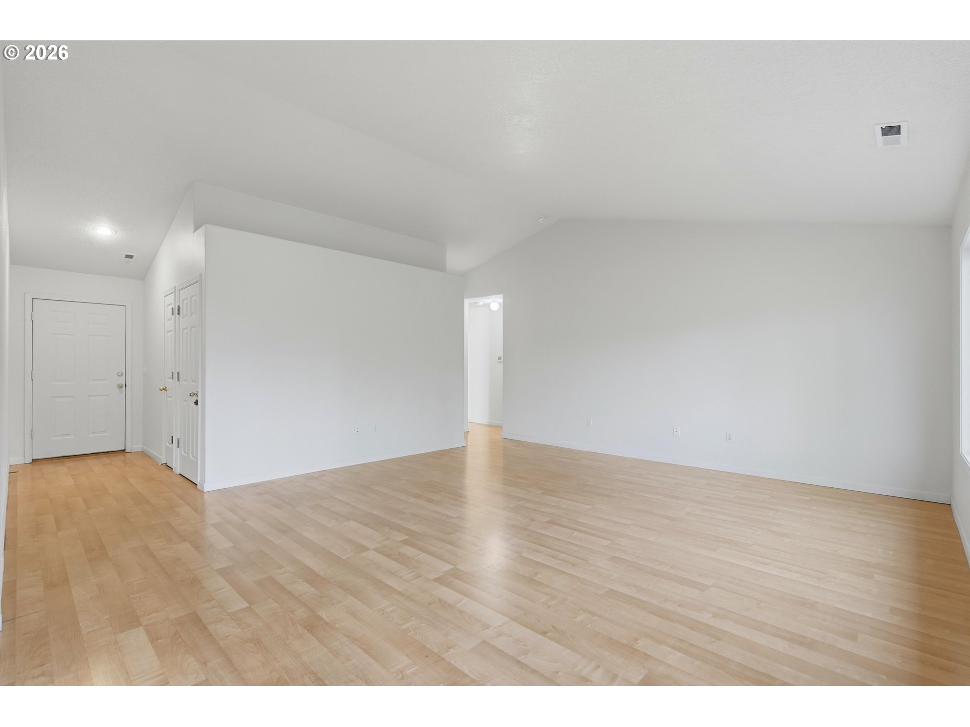 112 Mellinger Pl Property Photo 6