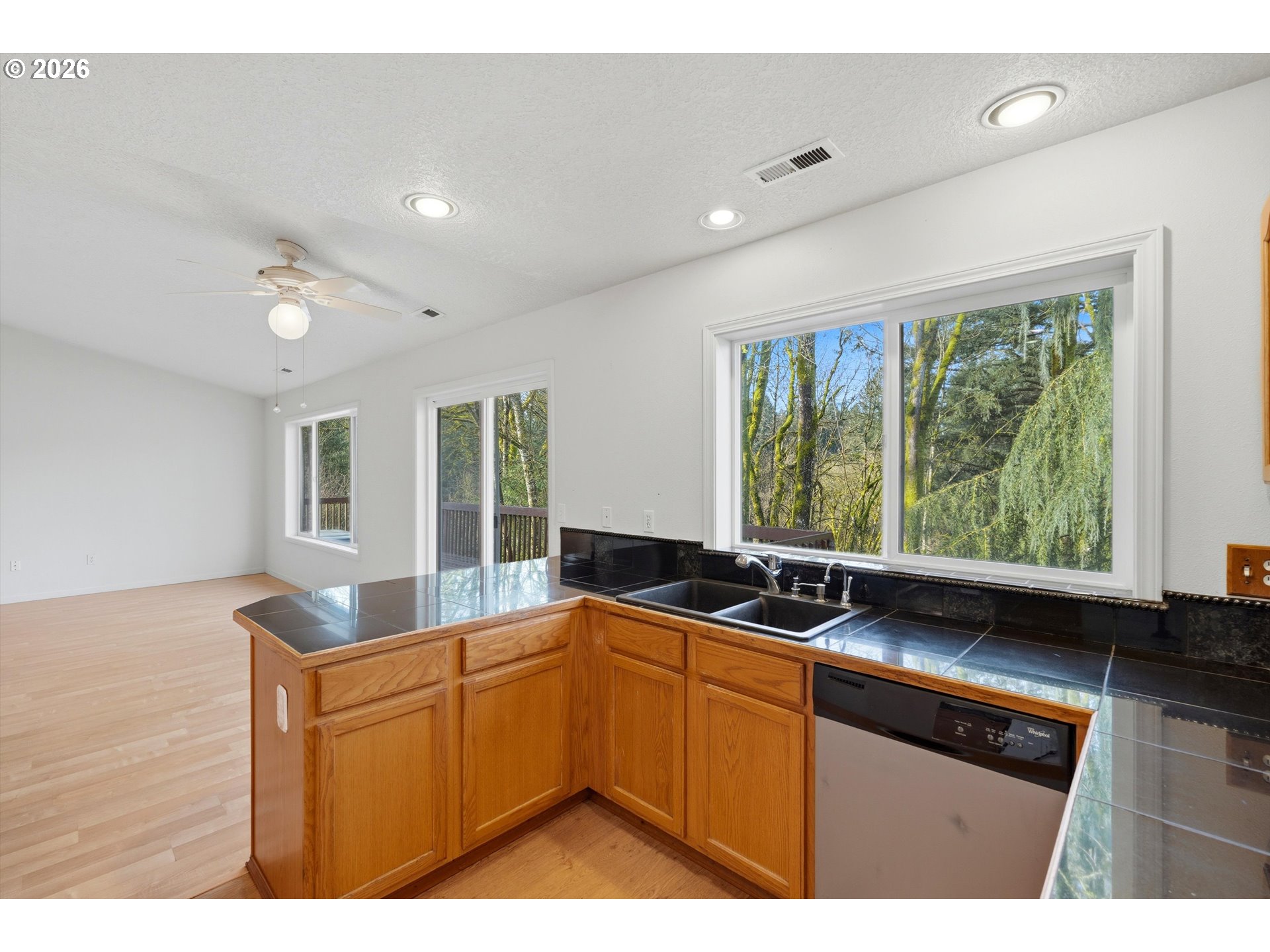 112 Mellinger Pl Property Photo 10