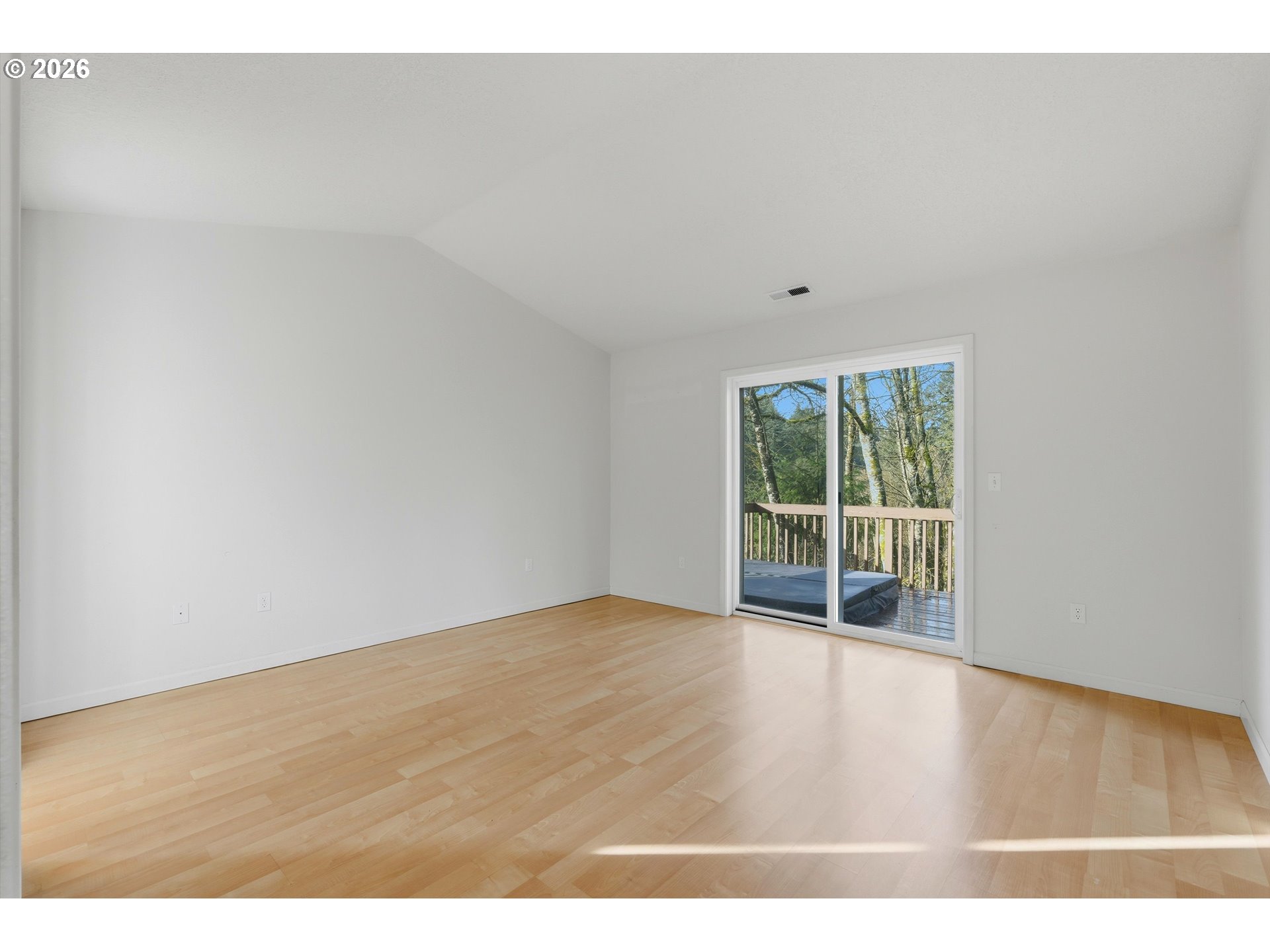 112 Mellinger Pl Property Photo 16