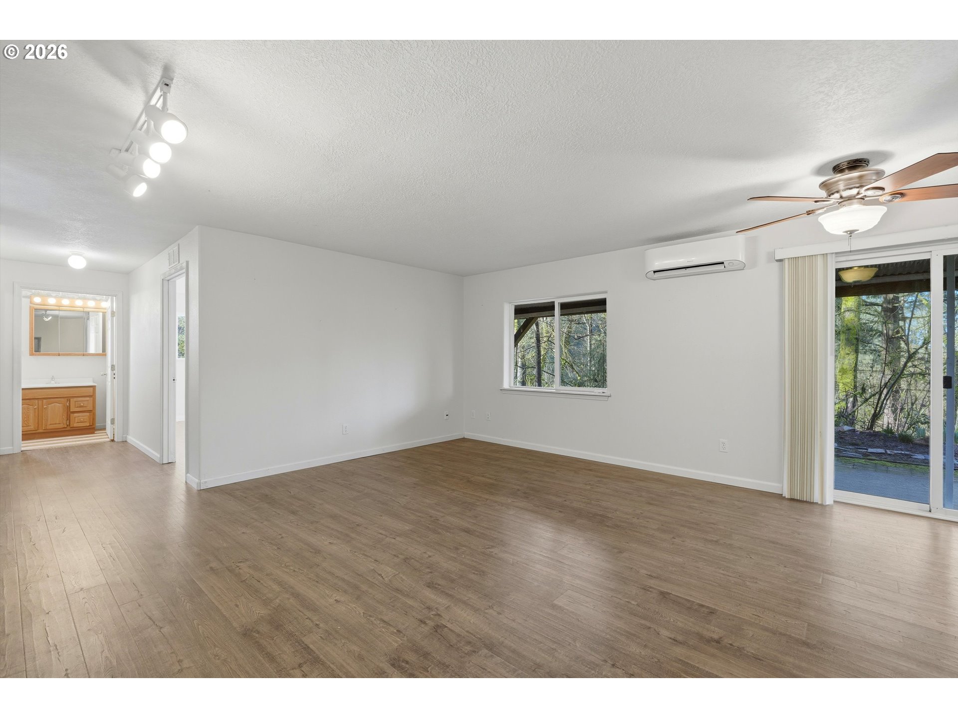 112 Mellinger Pl Property Photo 34