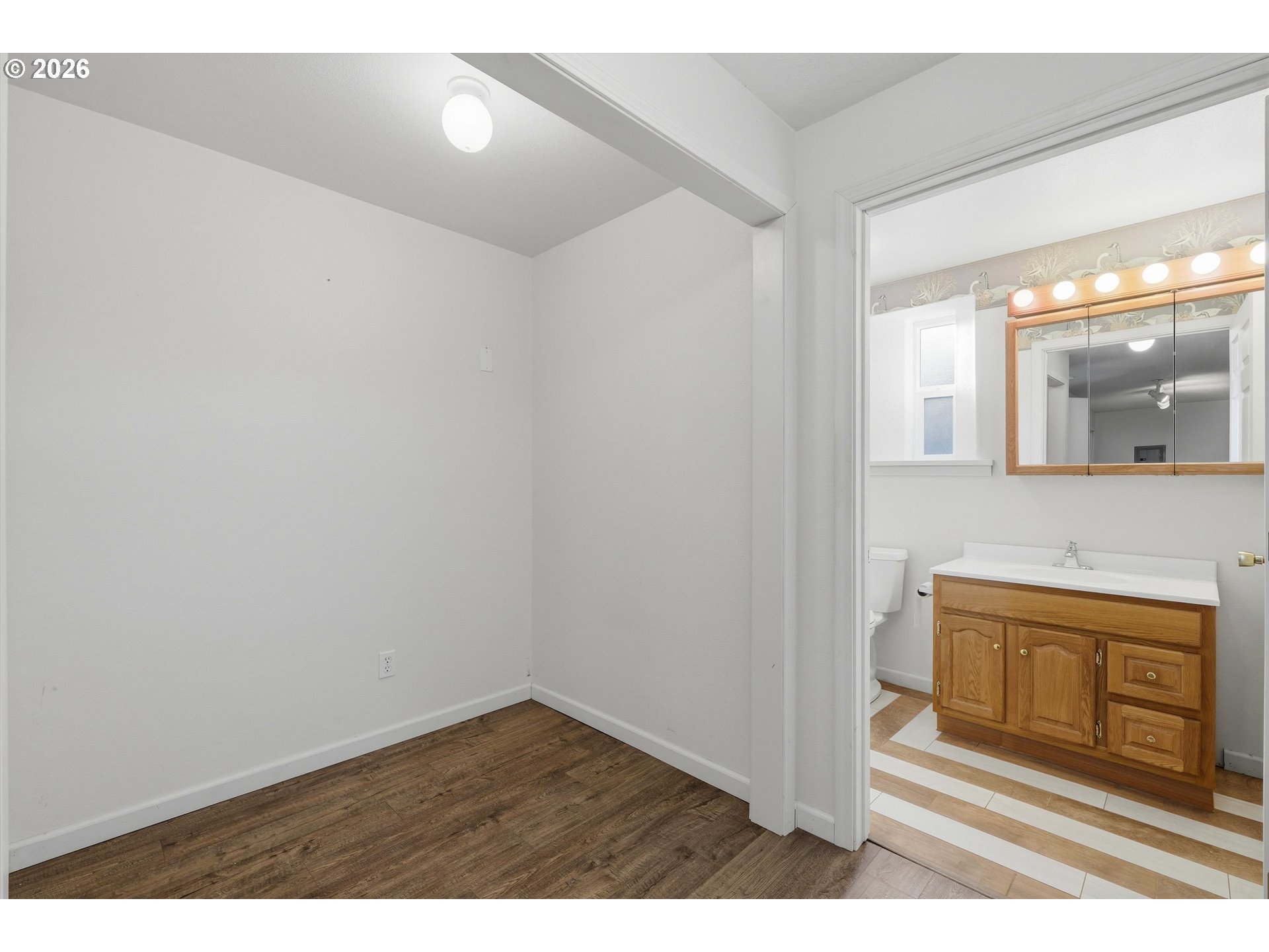 112 Mellinger Pl Property Photo 37