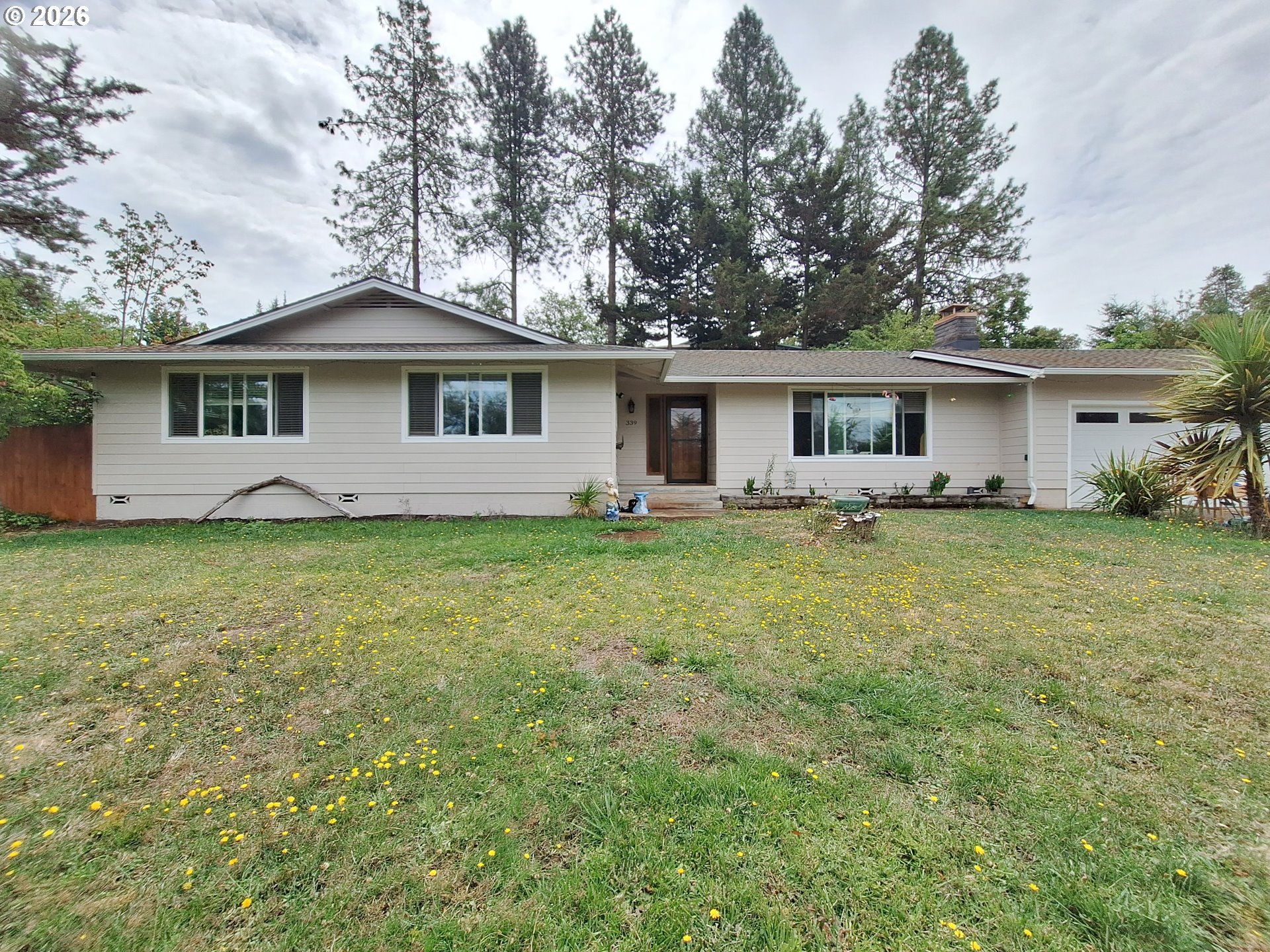 339 Pioneer Way Property Photo 1