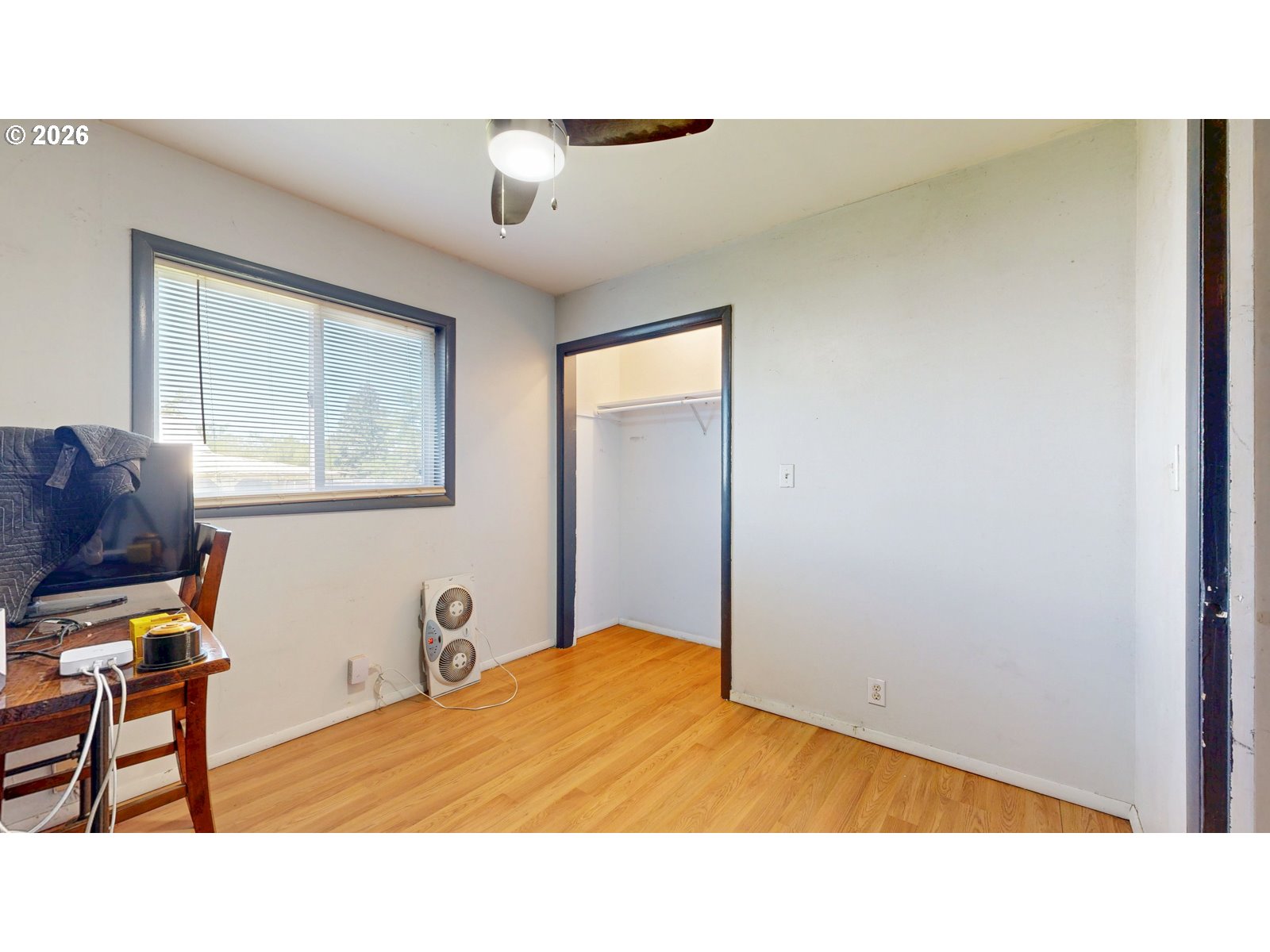820 Parallel St Property Photo 16
