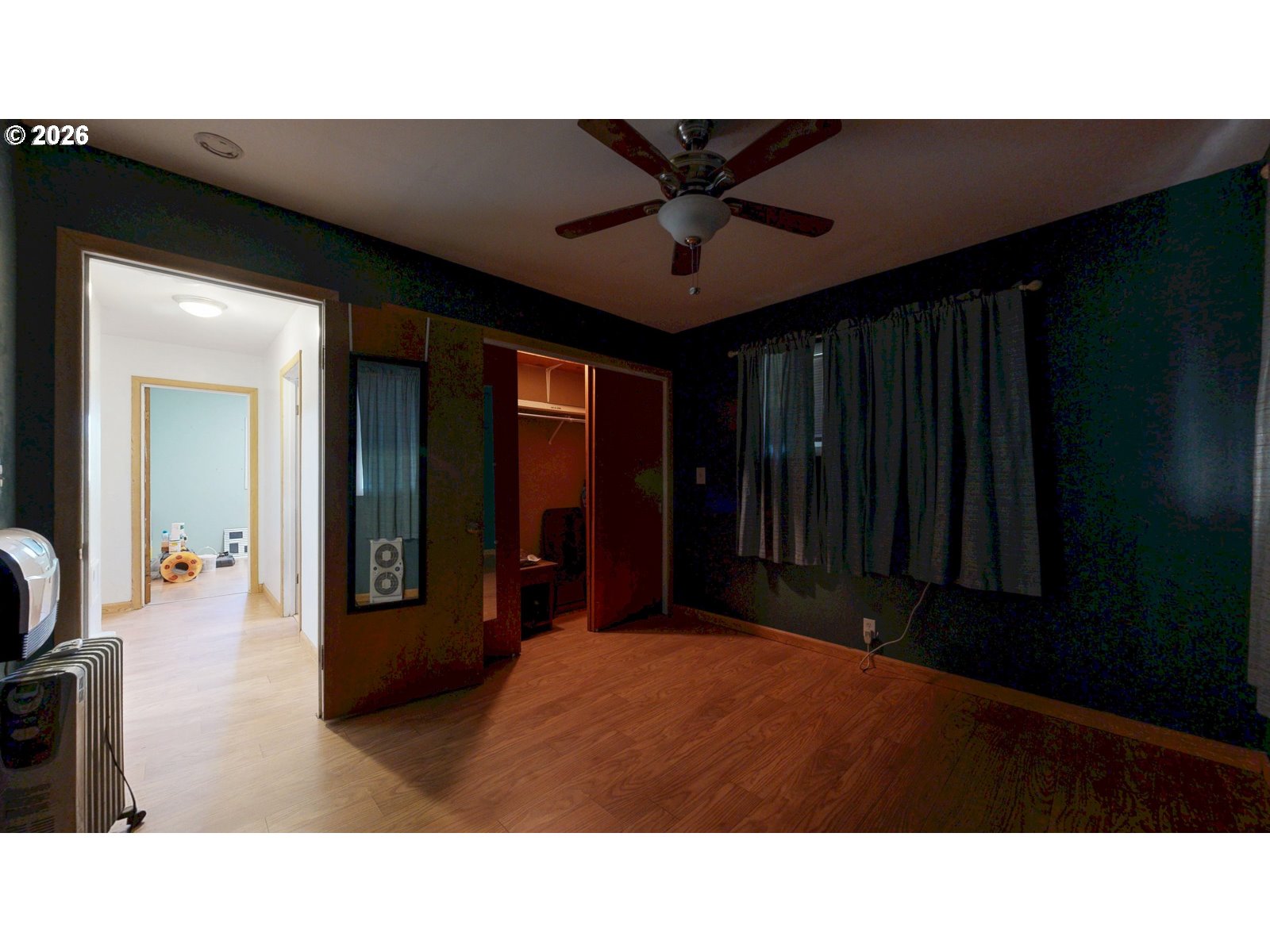 820 Parallel St Property Photo 21