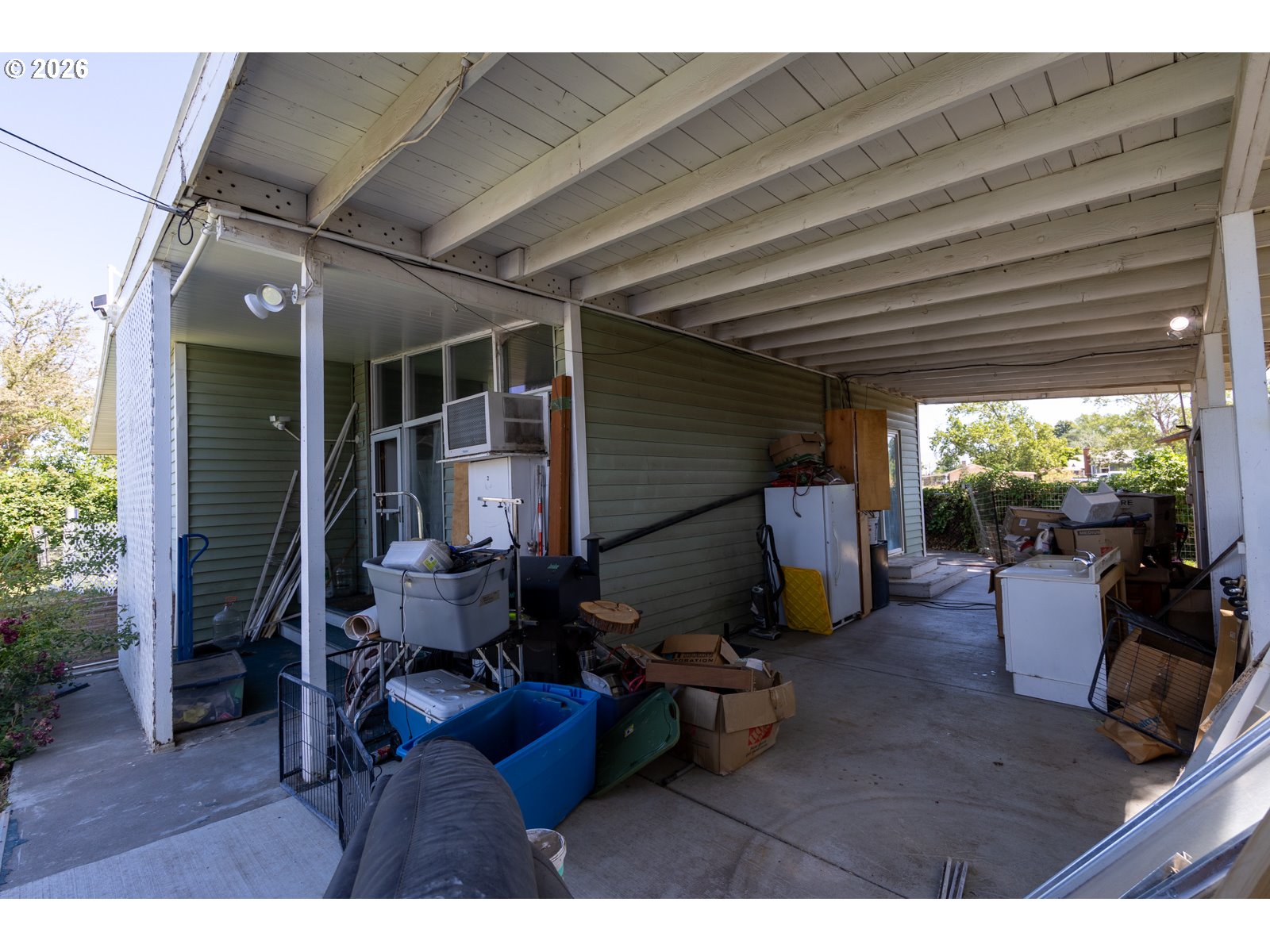 820 Parallel St Property Photo 24