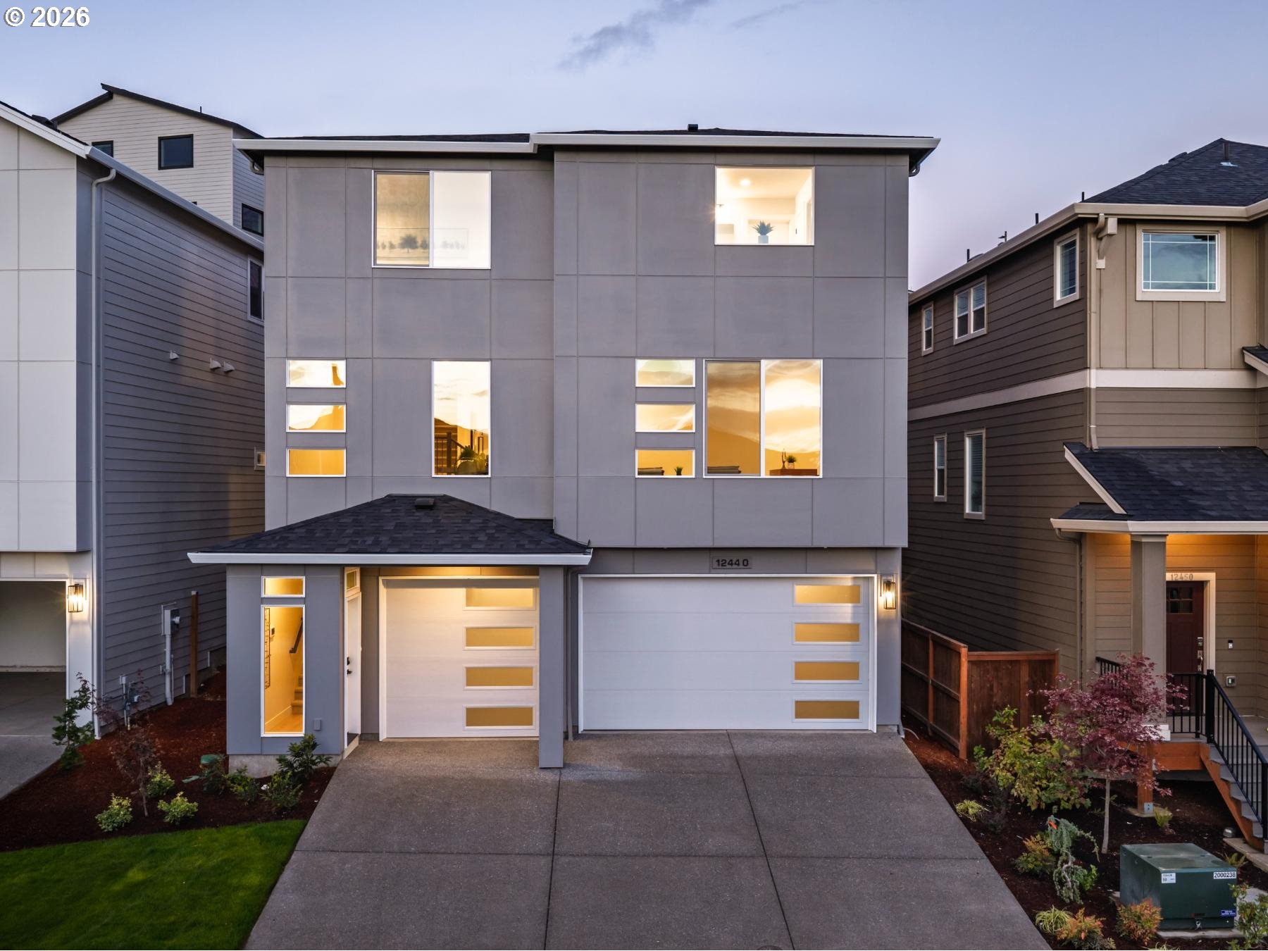 12440 SW Silvertip ST Property Photo 1