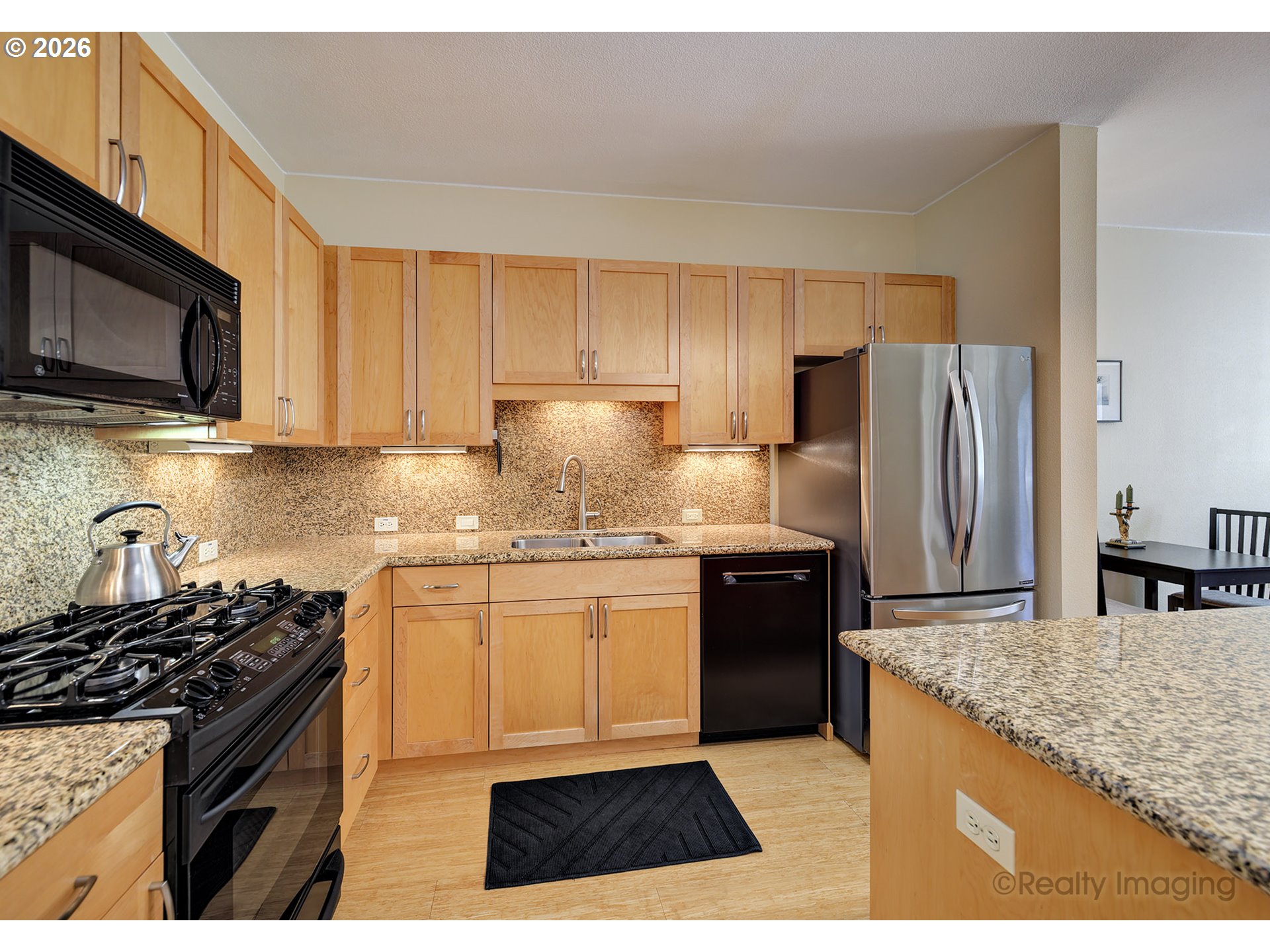1620 Ne Broadway St 228 Property Photo 12