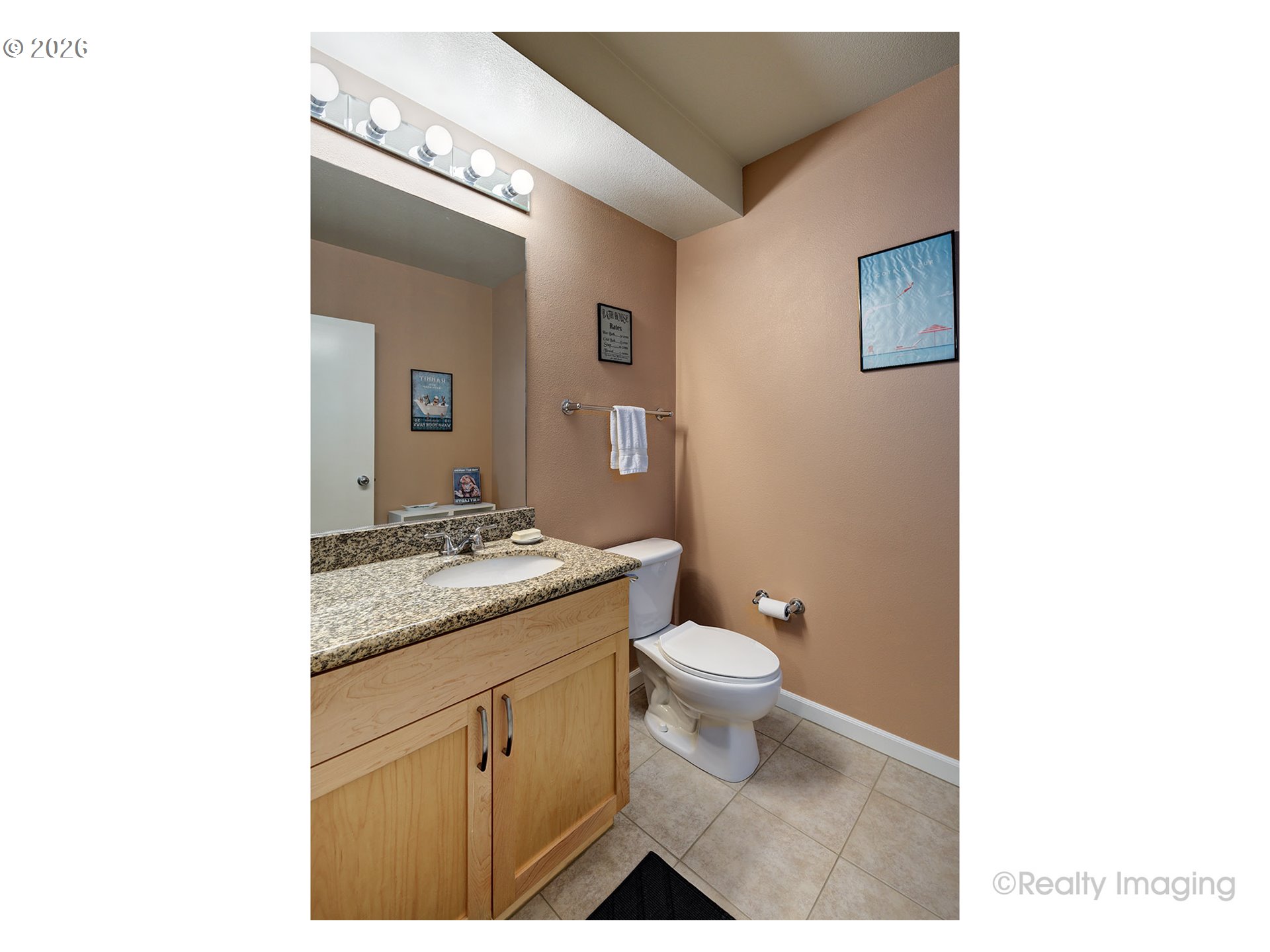 1620 Ne Broadway St 228 Property Photo 23