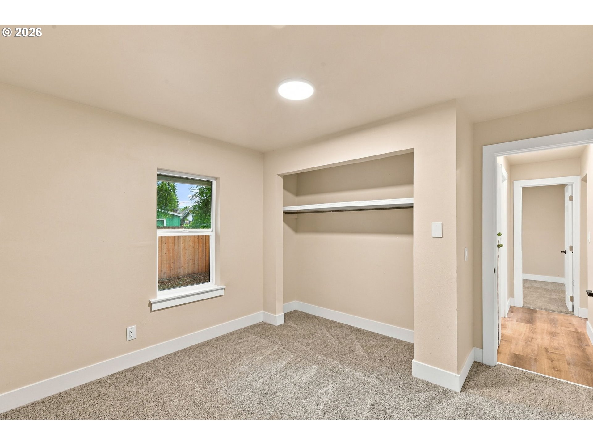 211 Sherman St Property Photo 35