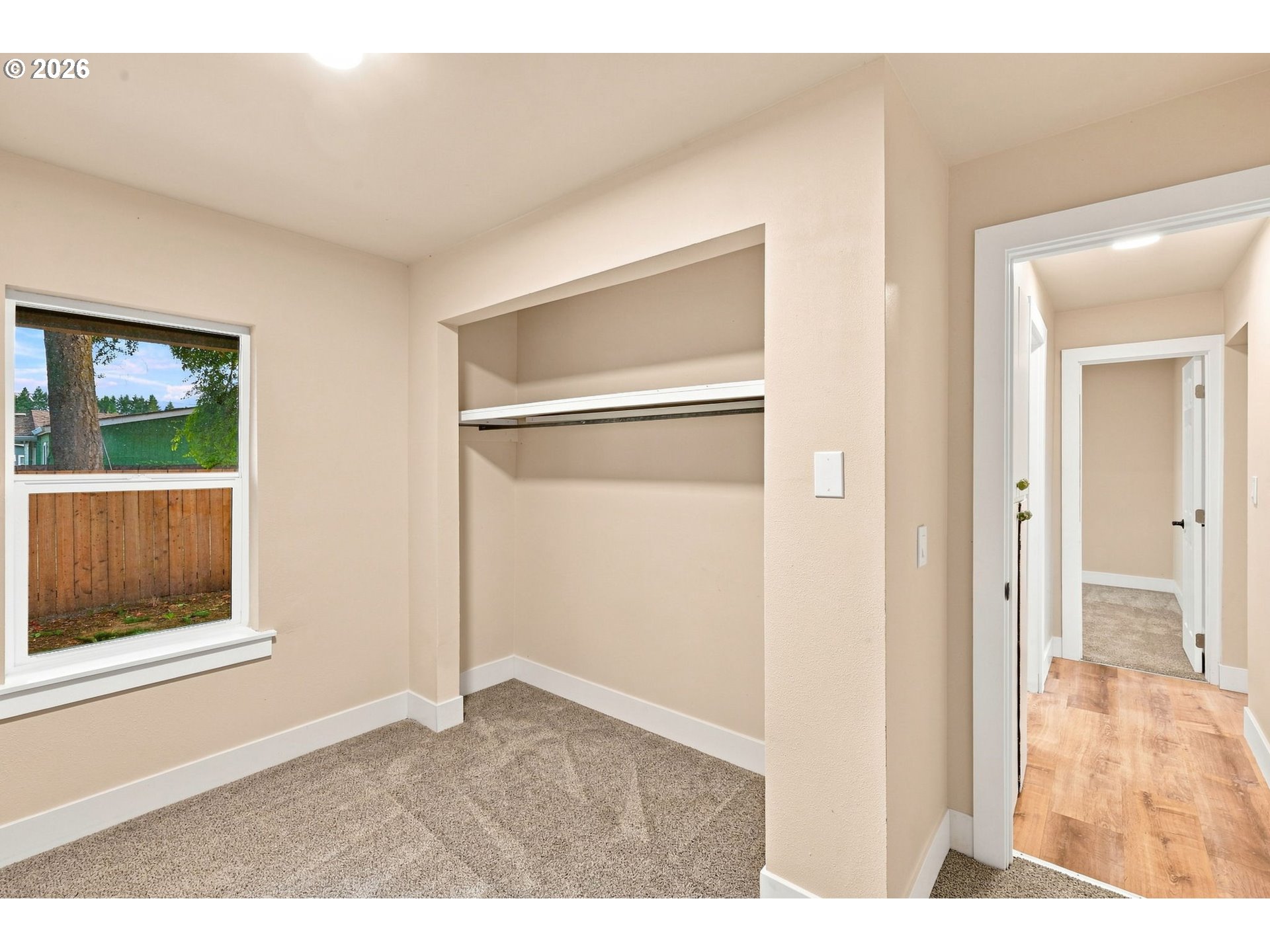 211 Sherman St Property Photo 37