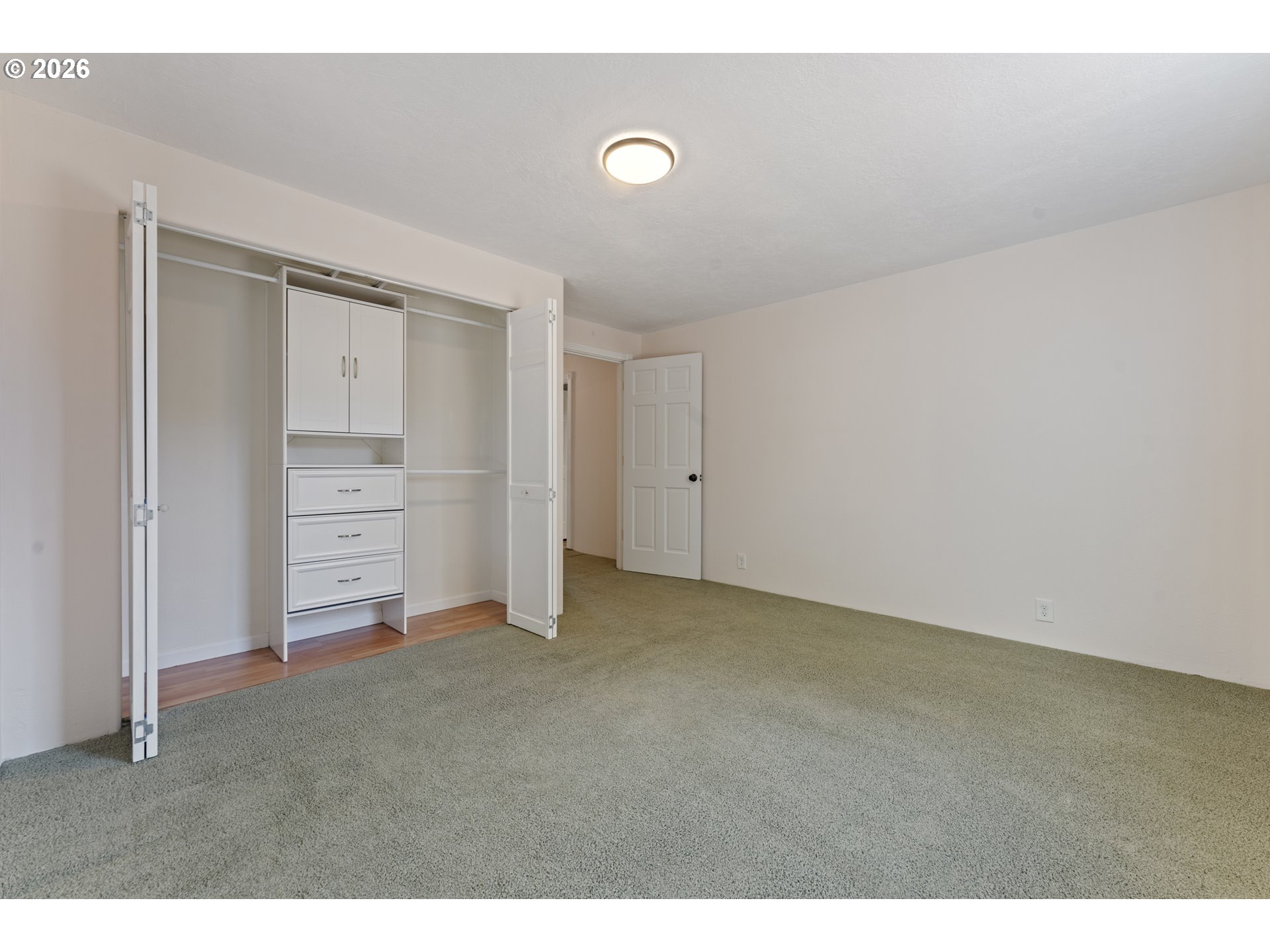 2360 Ne Cleveland Ave Property Photo 31