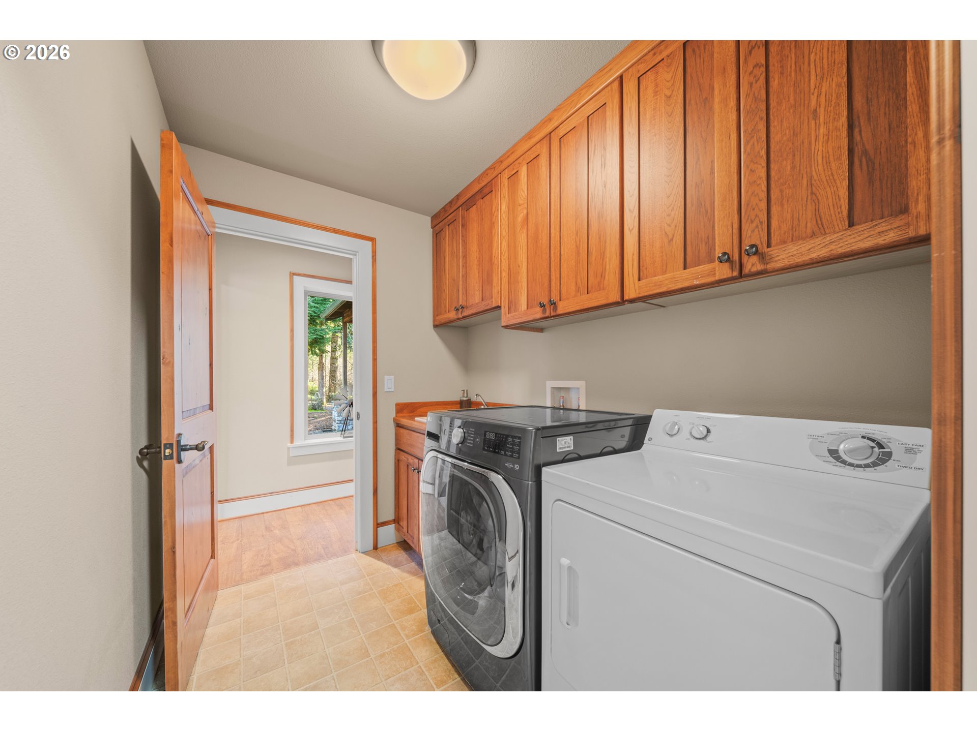 340 Arrowhead Rd Property Photo 16