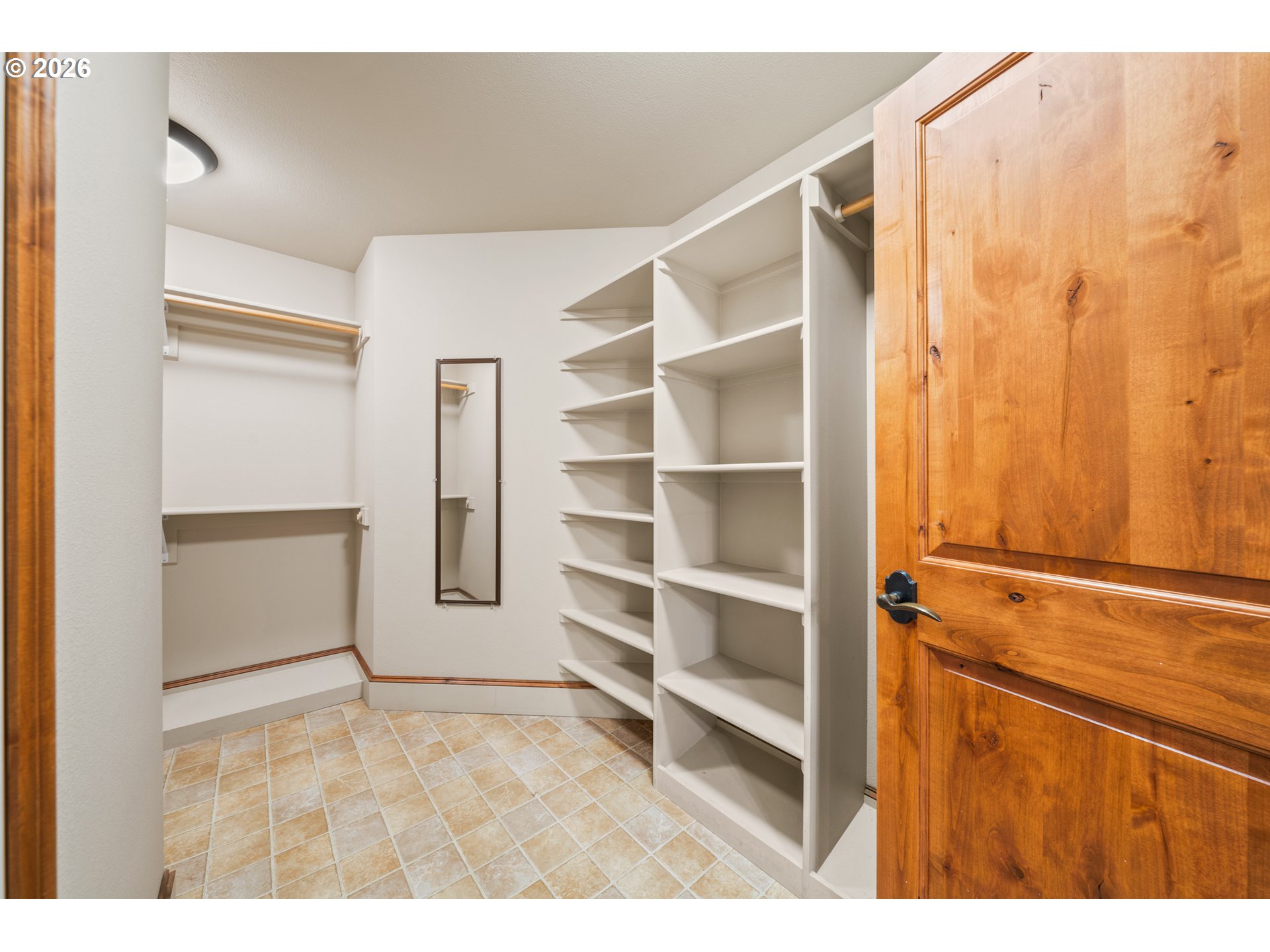 340 Arrowhead Rd Property Photo 17