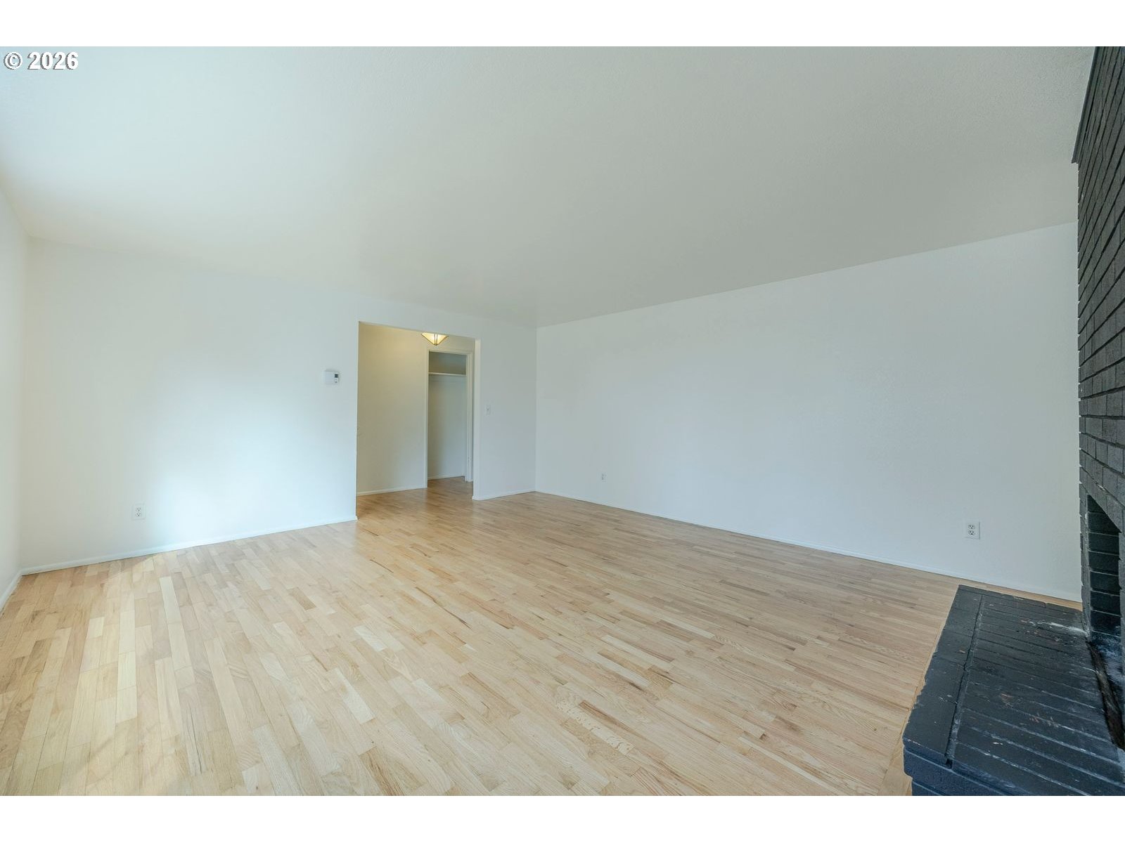 829 Rossmore St Property Photo 12